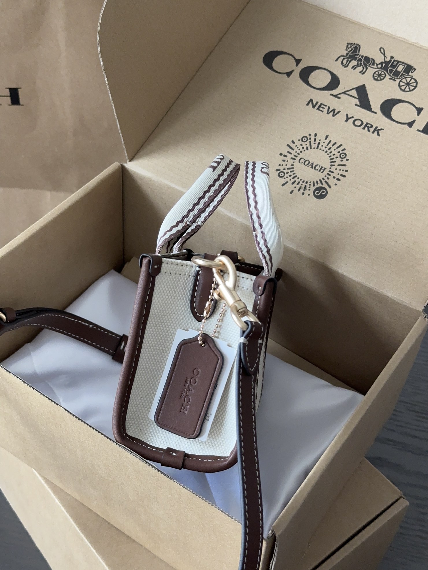 $28.99-Coach-X5466 gallery