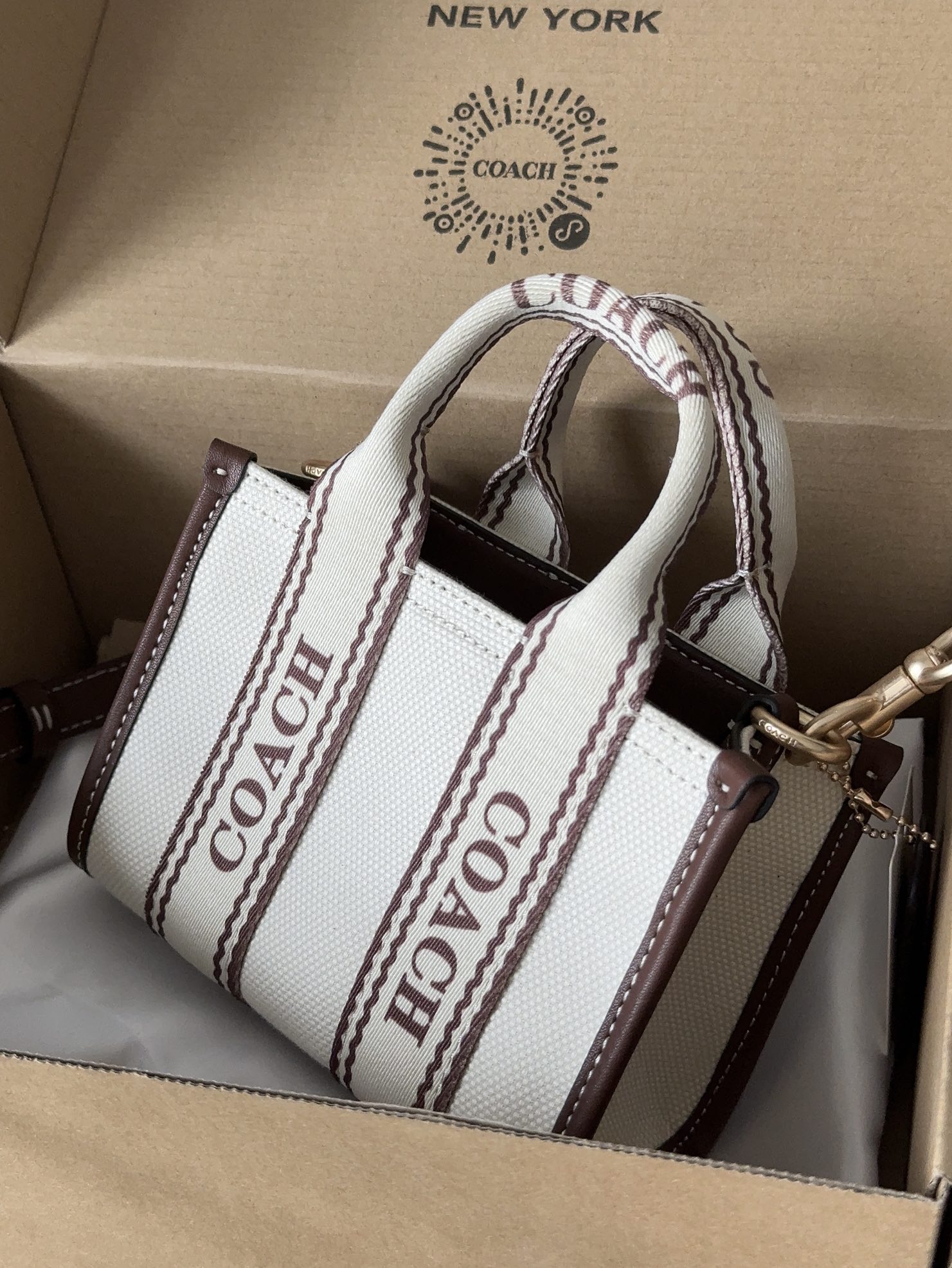 $28.99-Coach-X5466 gallery