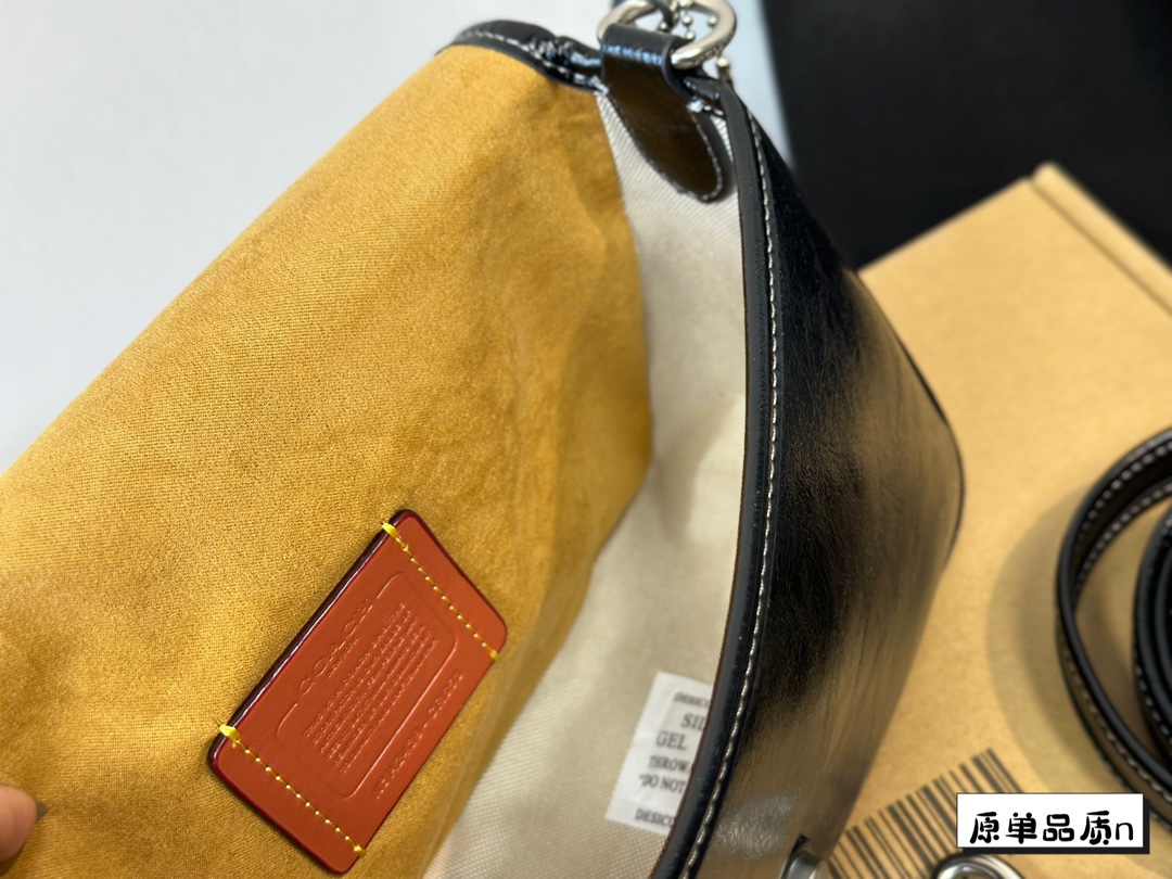 $28.99-Coach-X5485 gallery