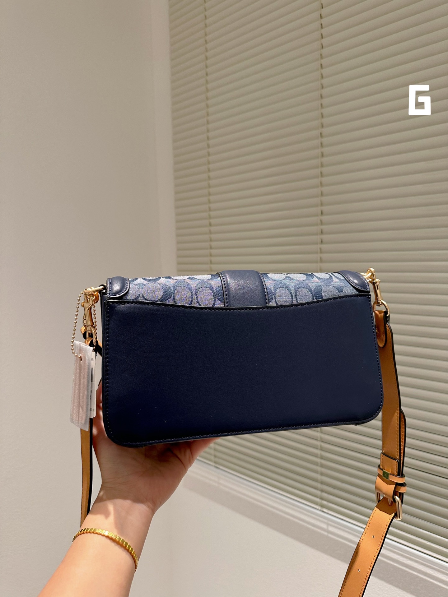 $28.99-Coach-X5497 gallery