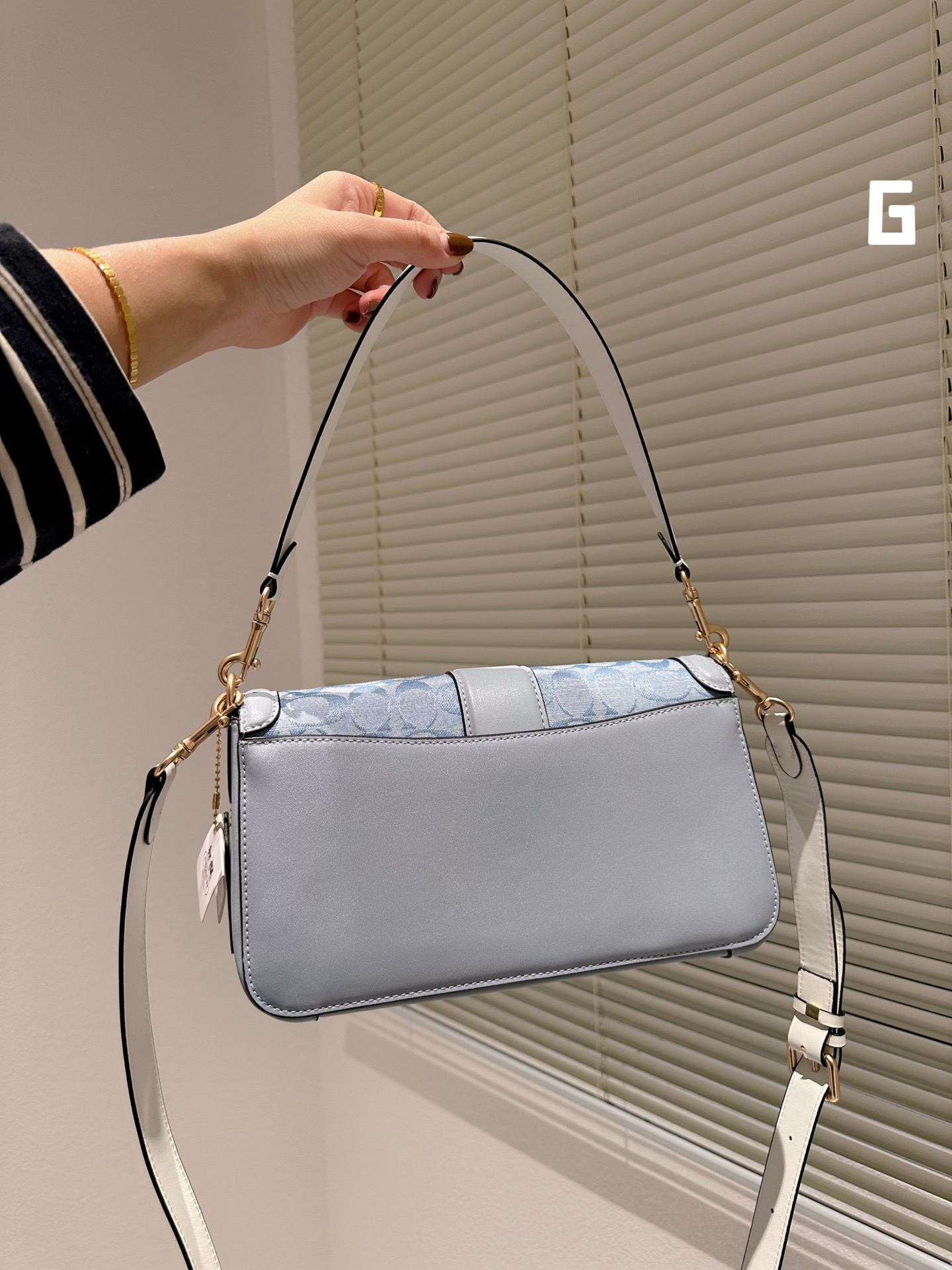 $28.99-Coach-X5497 gallery