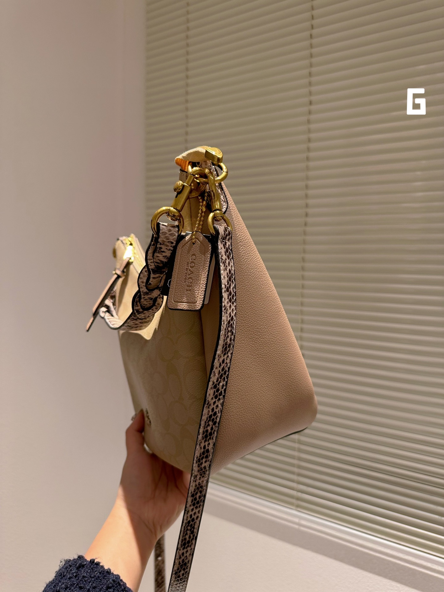 $28.99-Coach-X5499 gallery