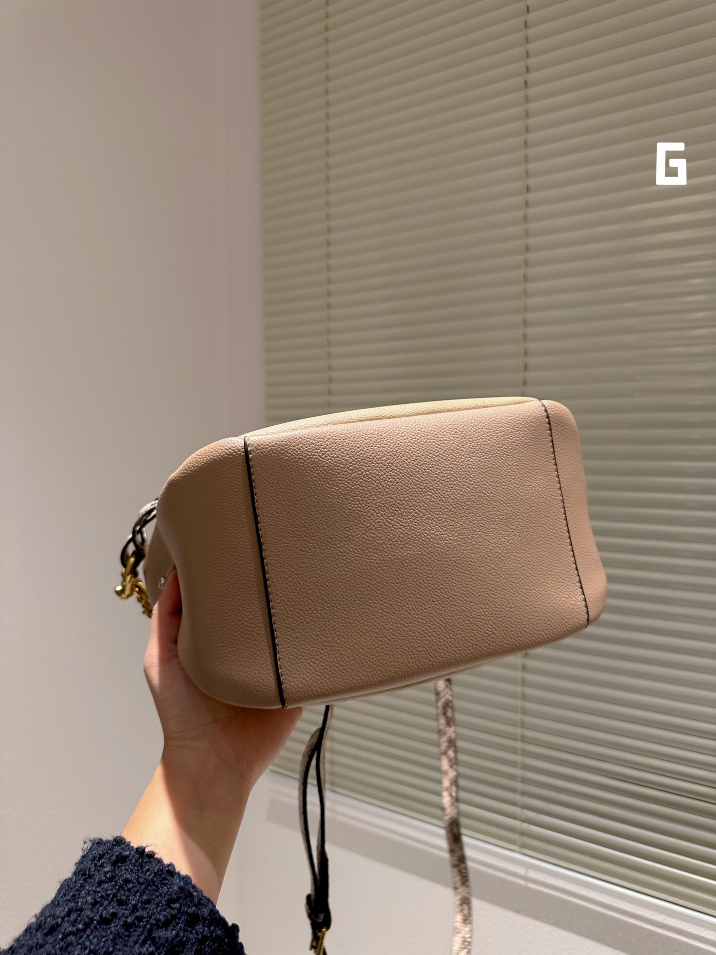 $28.99-Coach-X5499 gallery