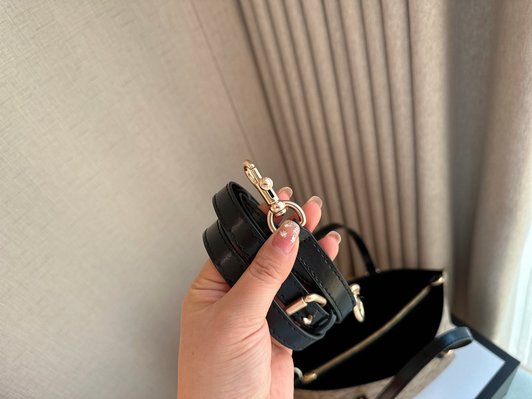$28.99-Coach-X5513 gallery