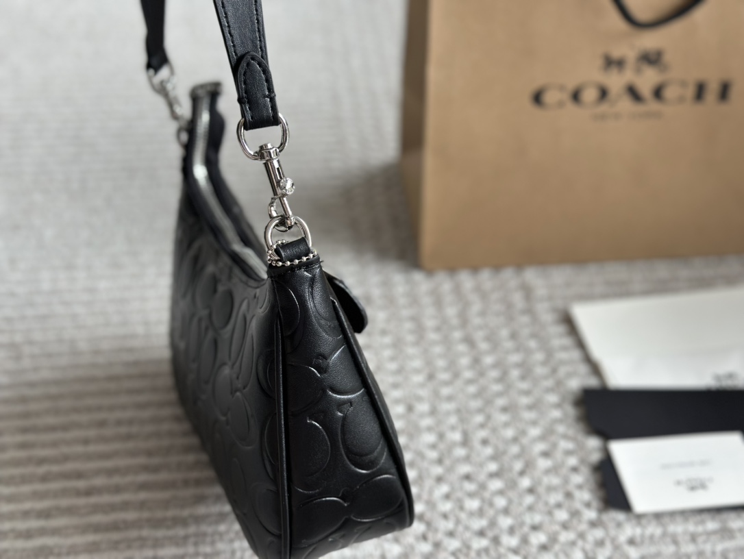 $28.99-Coach-X5520 gallery