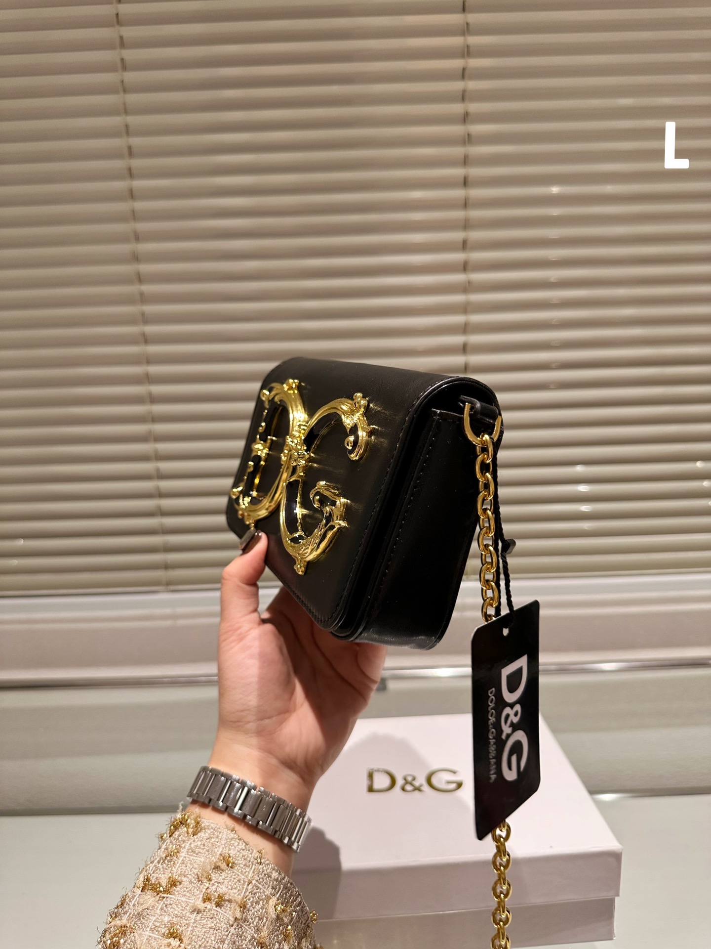 $28.99-D&G X5343 gallery