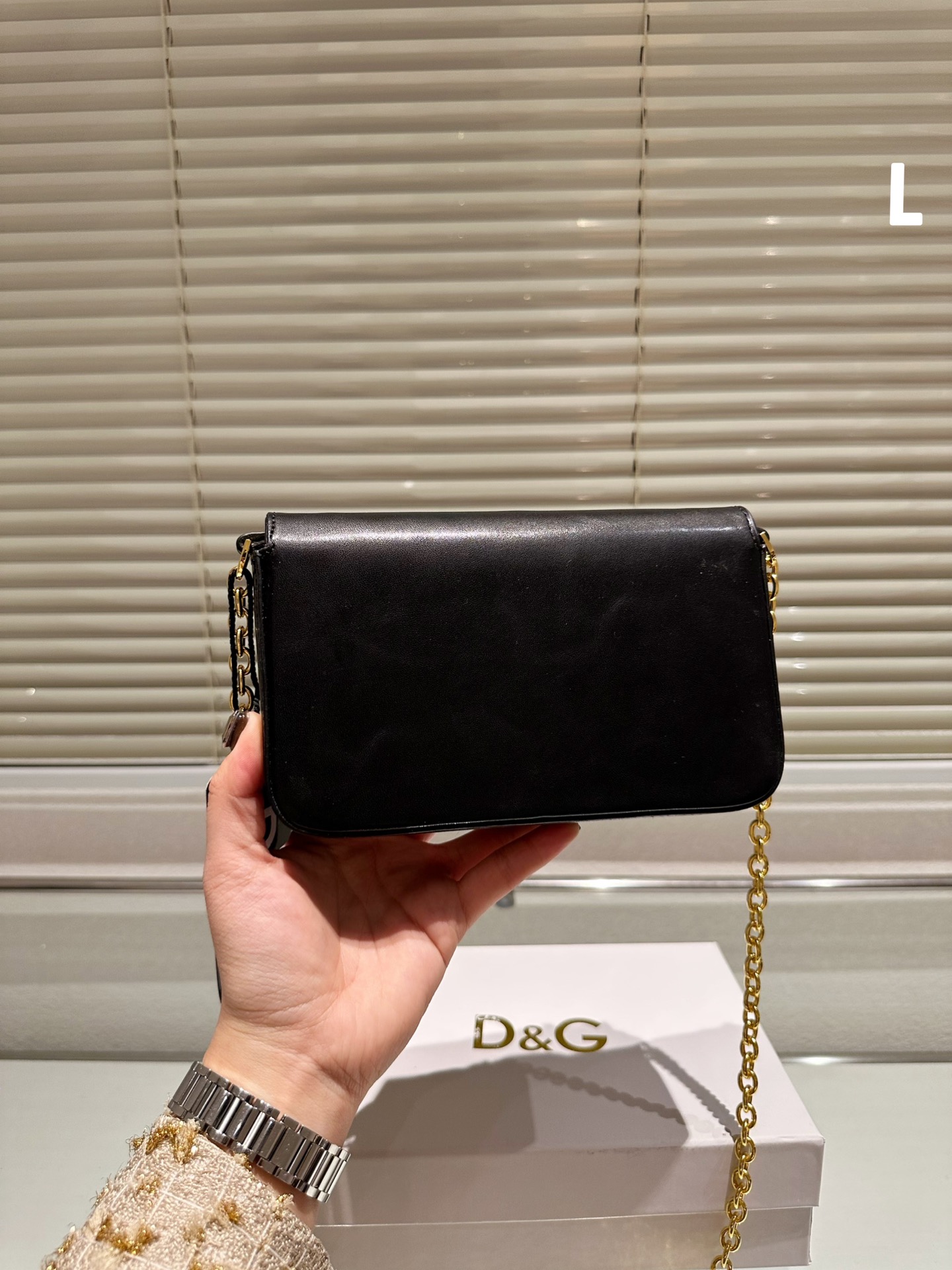 $28.99-D&G X5343 gallery