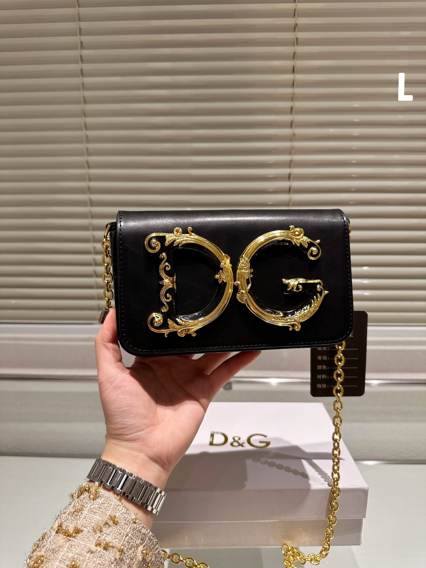 $28.99-D&G X5343 gallery
