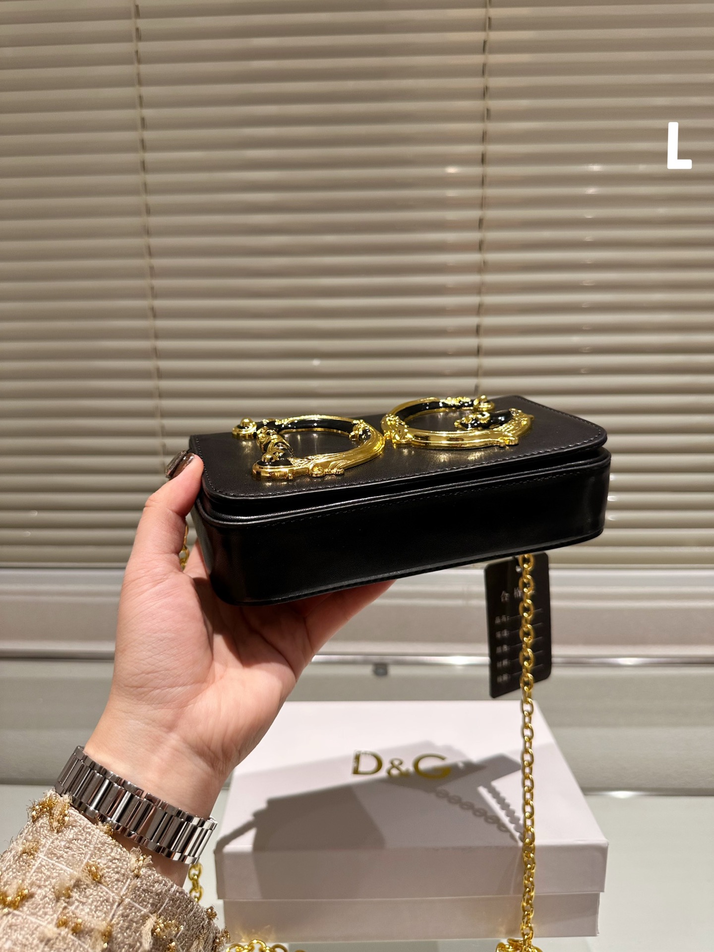 $28.99-D&G X5343 gallery