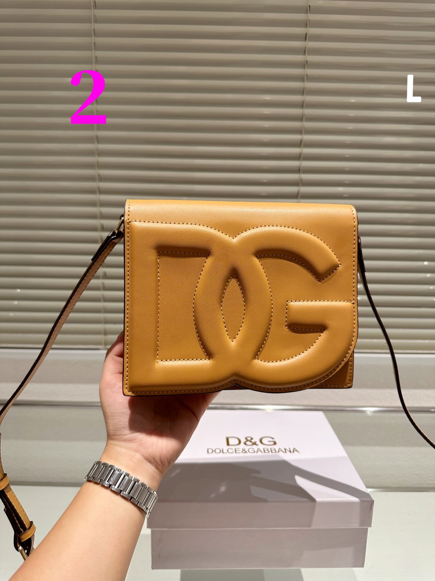 $28.99-D&G-X5474 gallery
