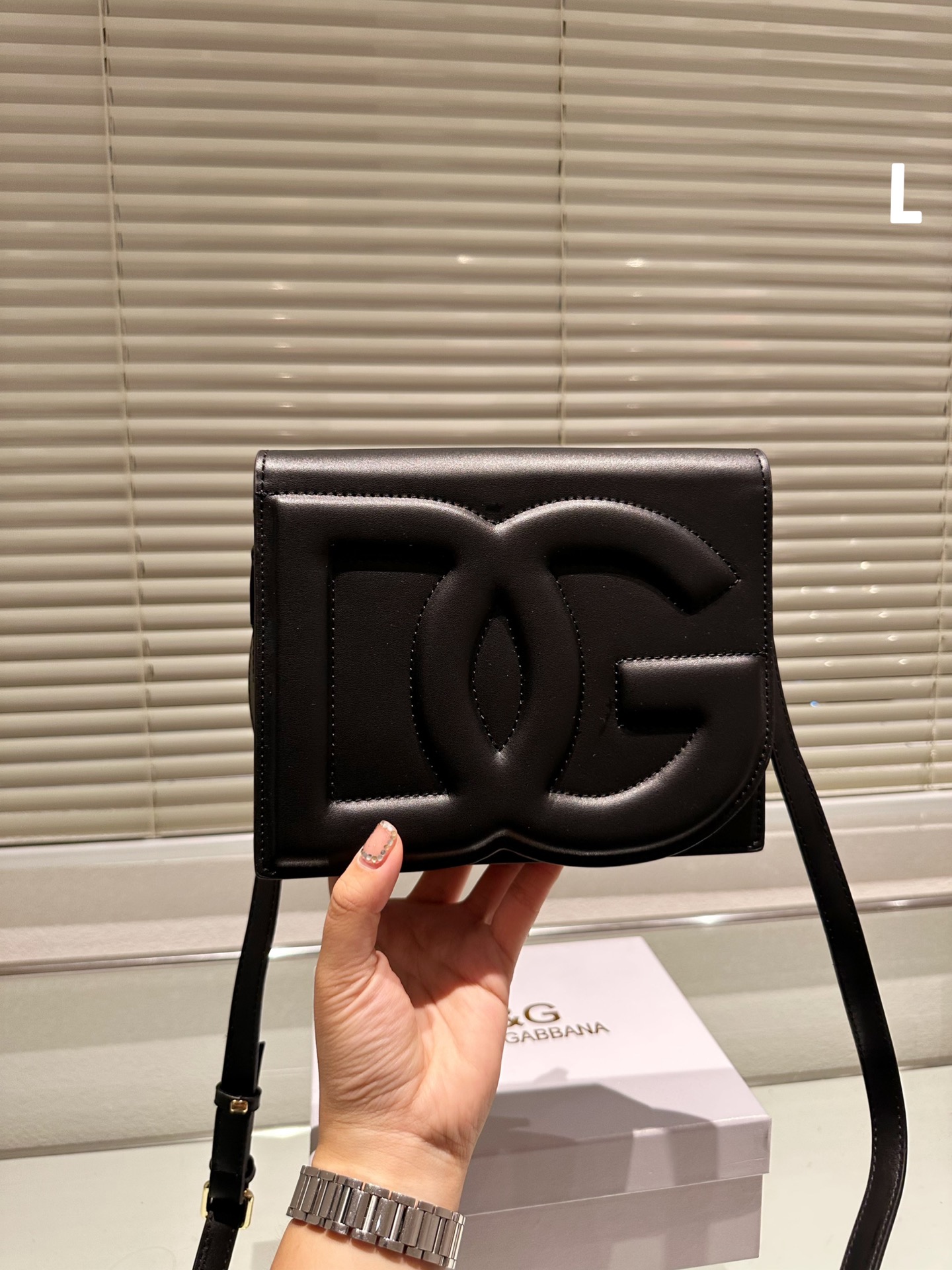 $28.99-D&G-X5474 gallery