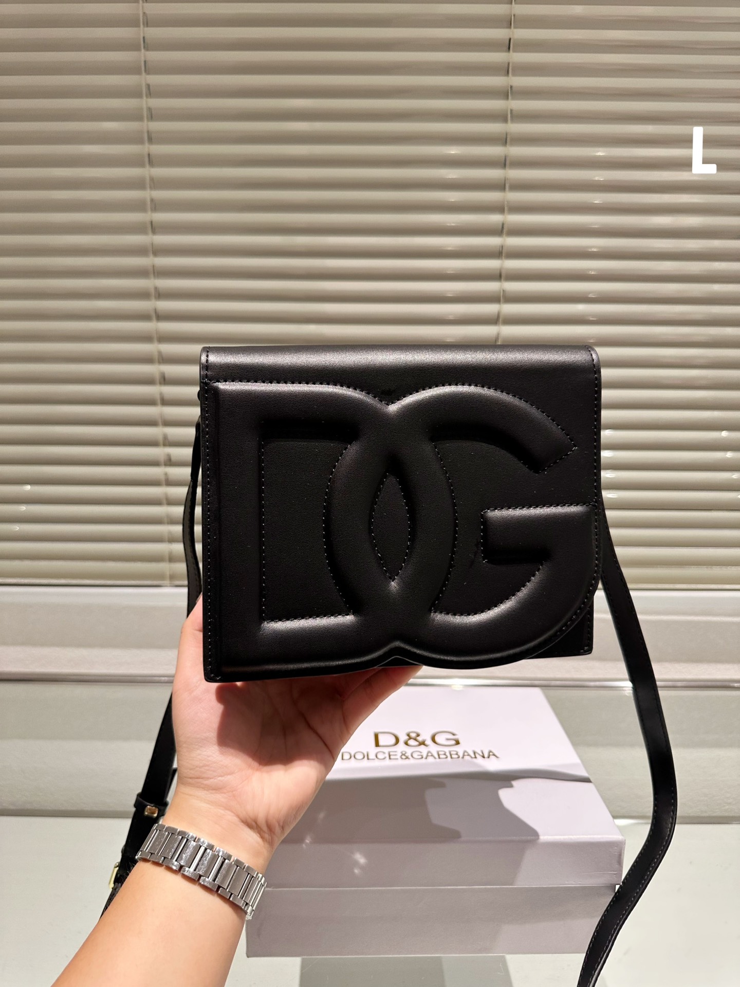 $28.99-D&G-X5474 gallery