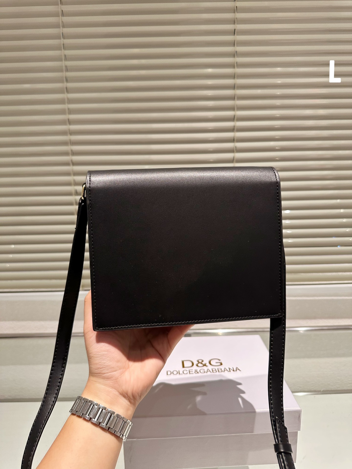 $28.99-D&G-X5474 gallery