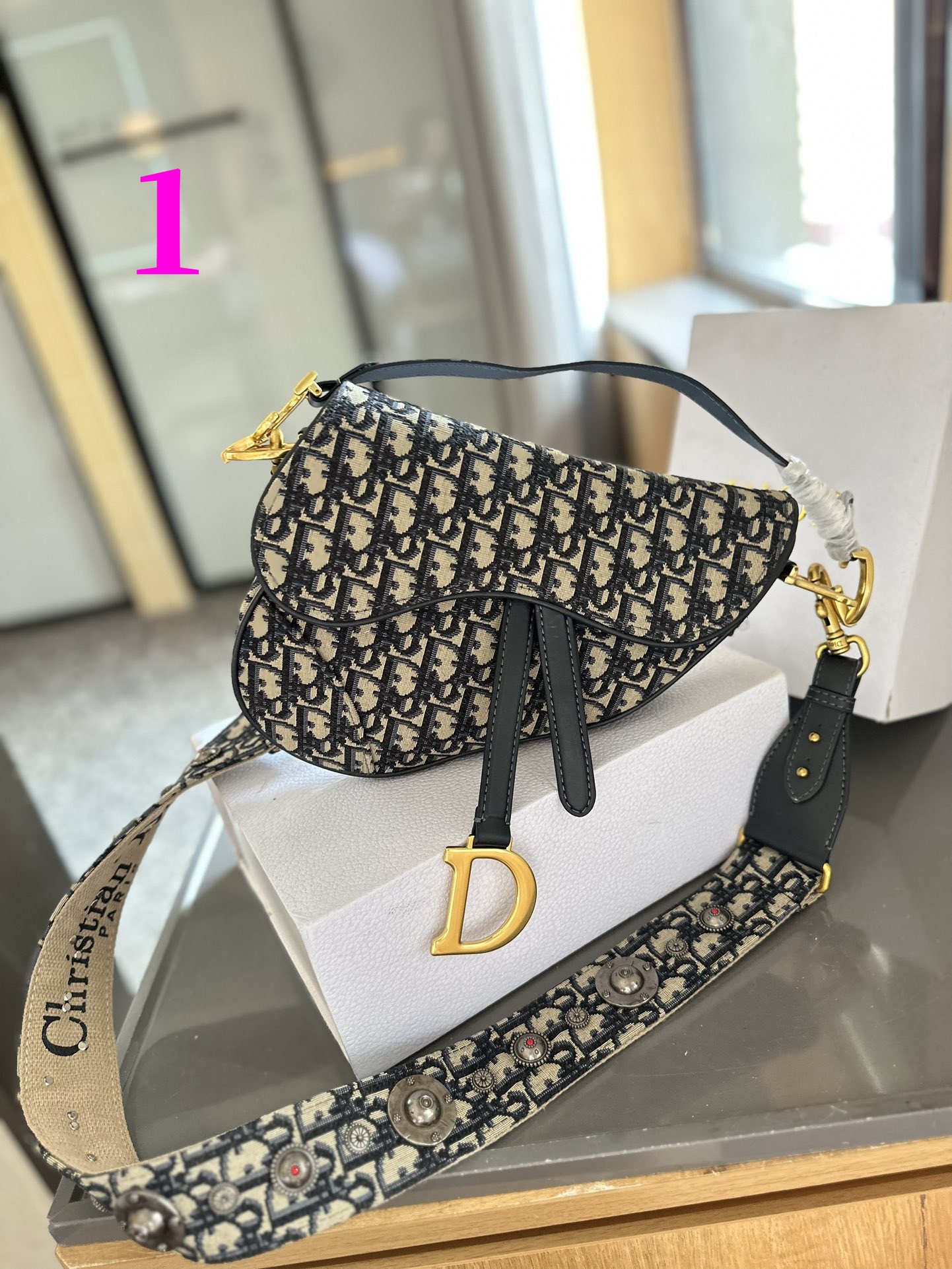 $28.99-DIOR-X5625 gallery