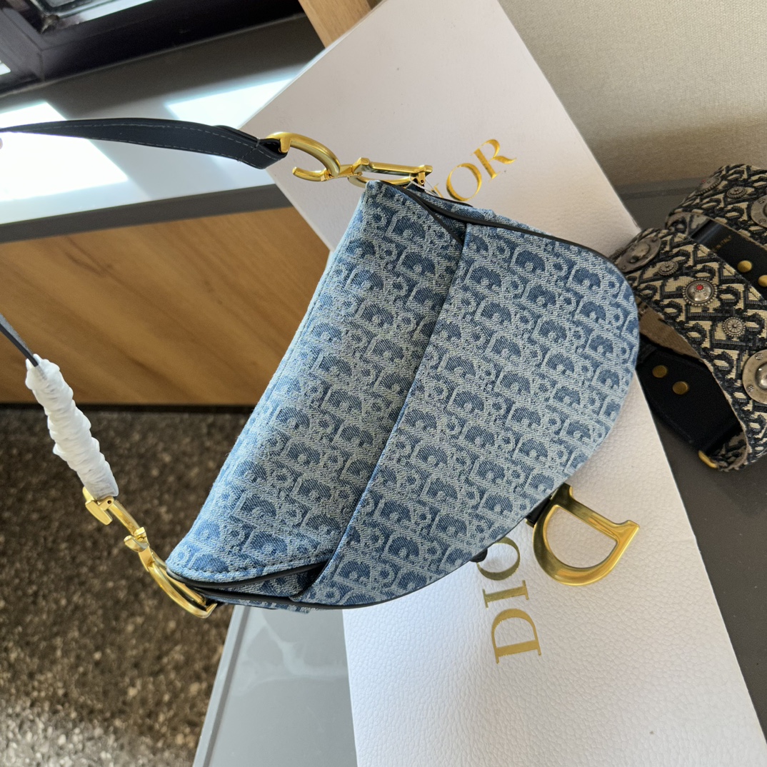 $28.99-DIOR-X5625 gallery