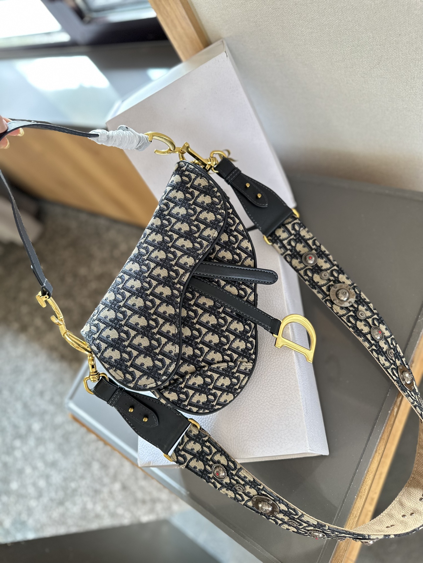 $28.99-DIOR-X5625 gallery