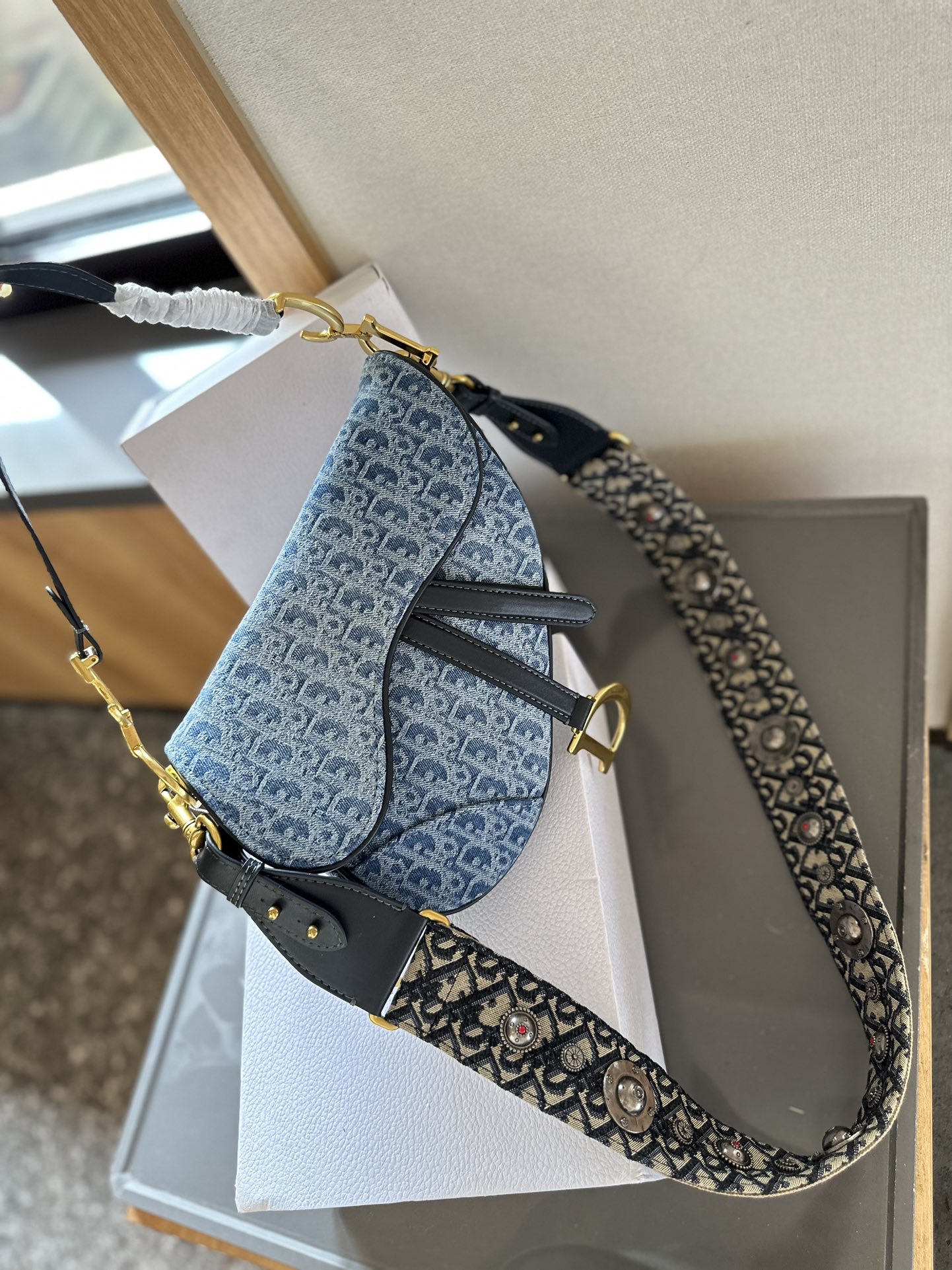 $28.99-DIOR-X5625 gallery