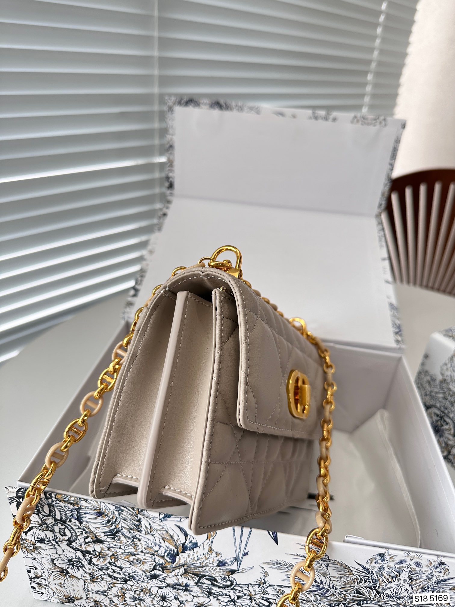 $28.99-DIOR-X57801 gallery