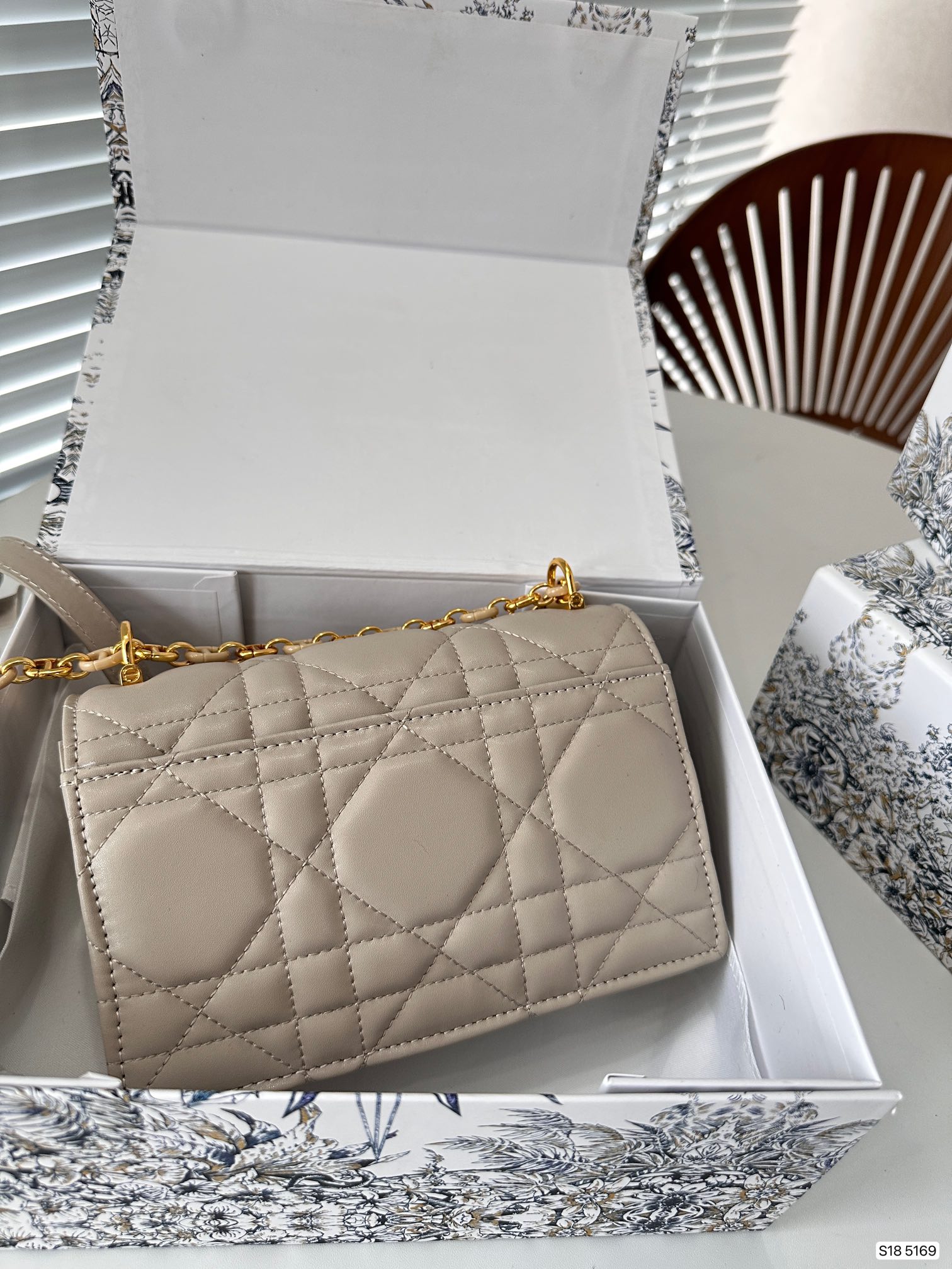 $28.99-DIOR-X57801 gallery