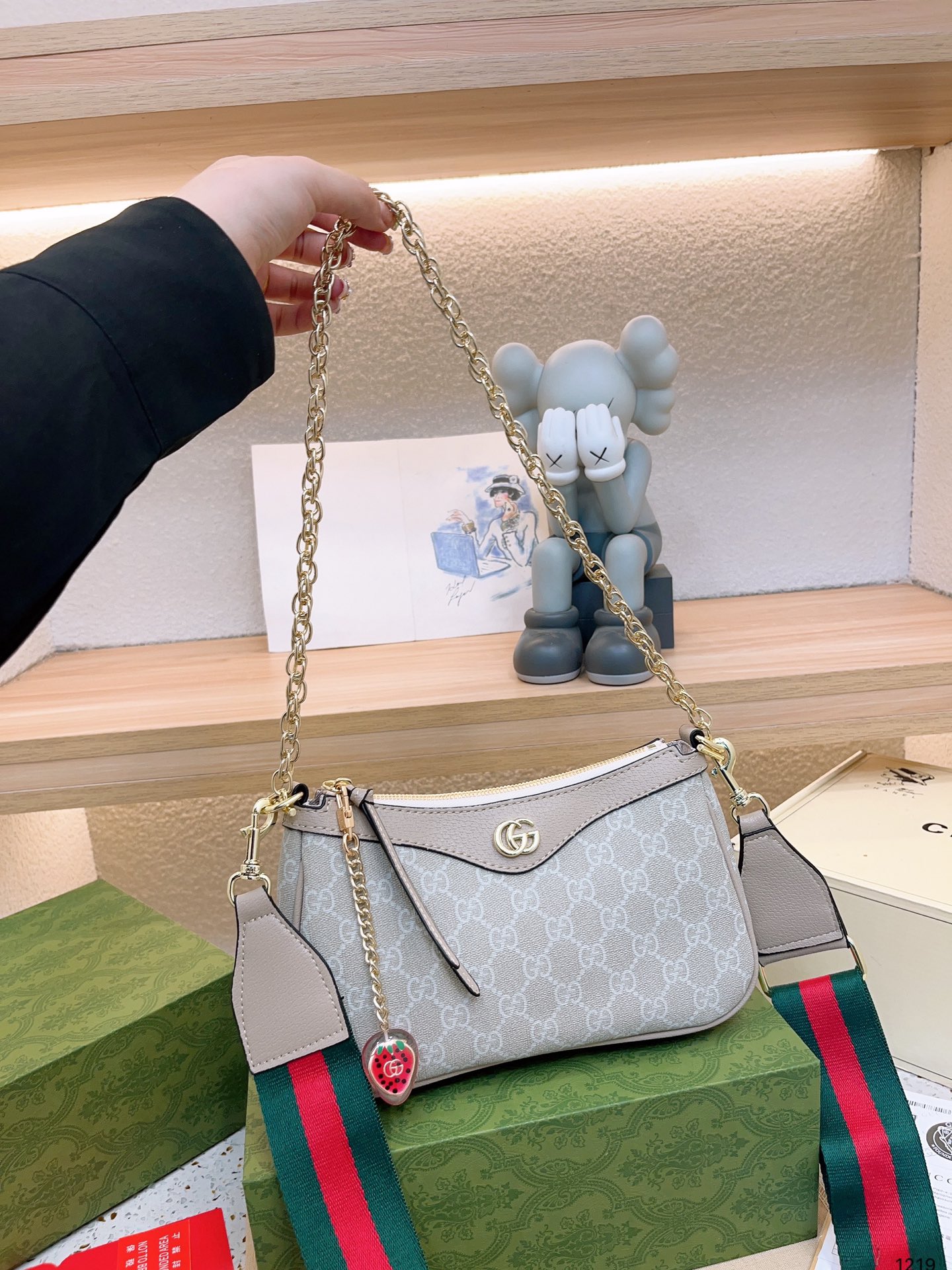 $28.99-Gucci X5387 gallery