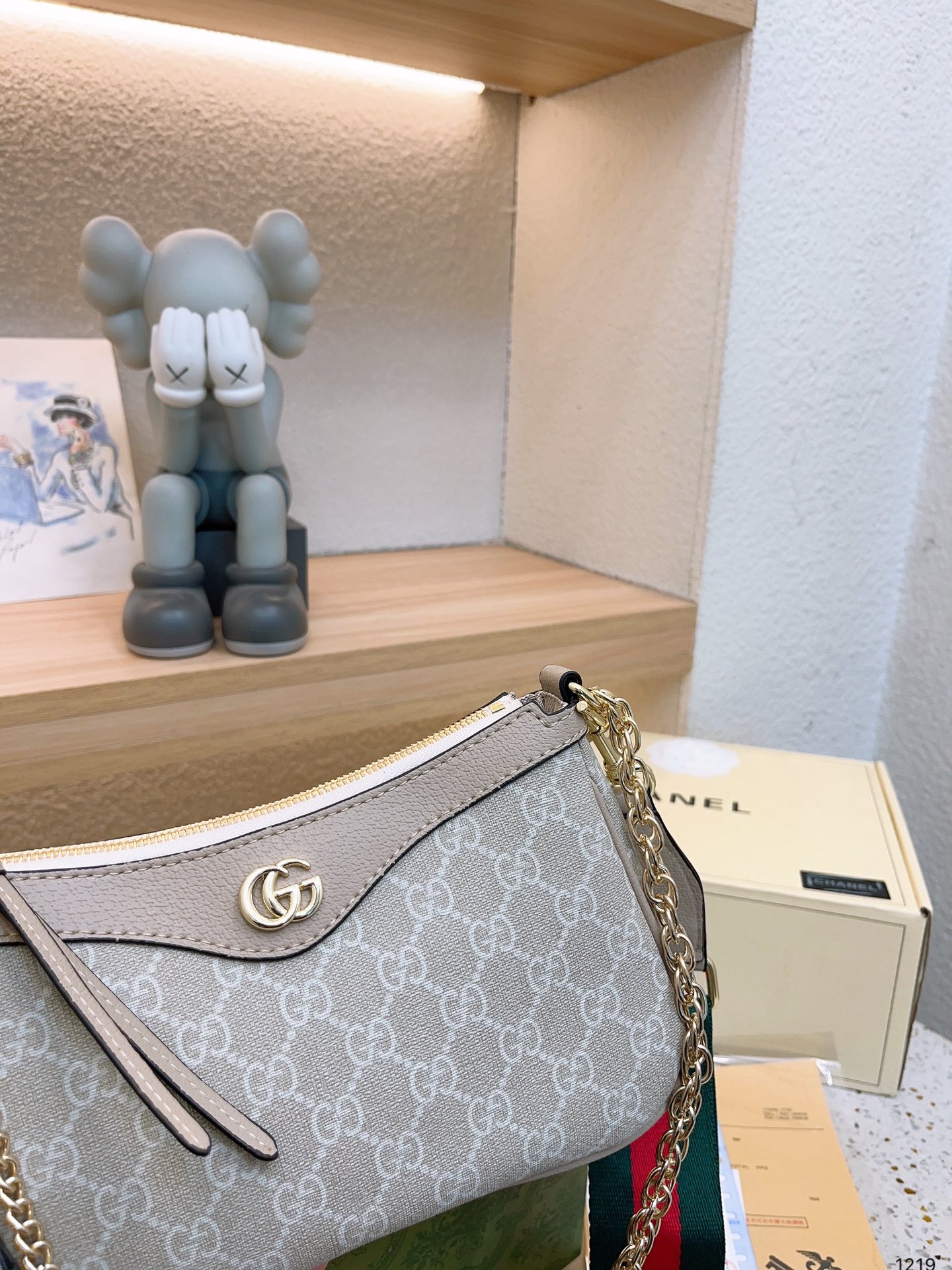$28.99-Gucci X5387 gallery