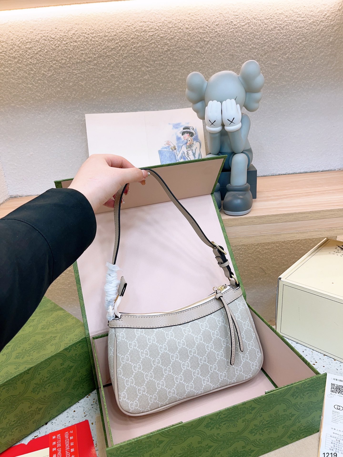 $28.99-Gucci X5387 gallery