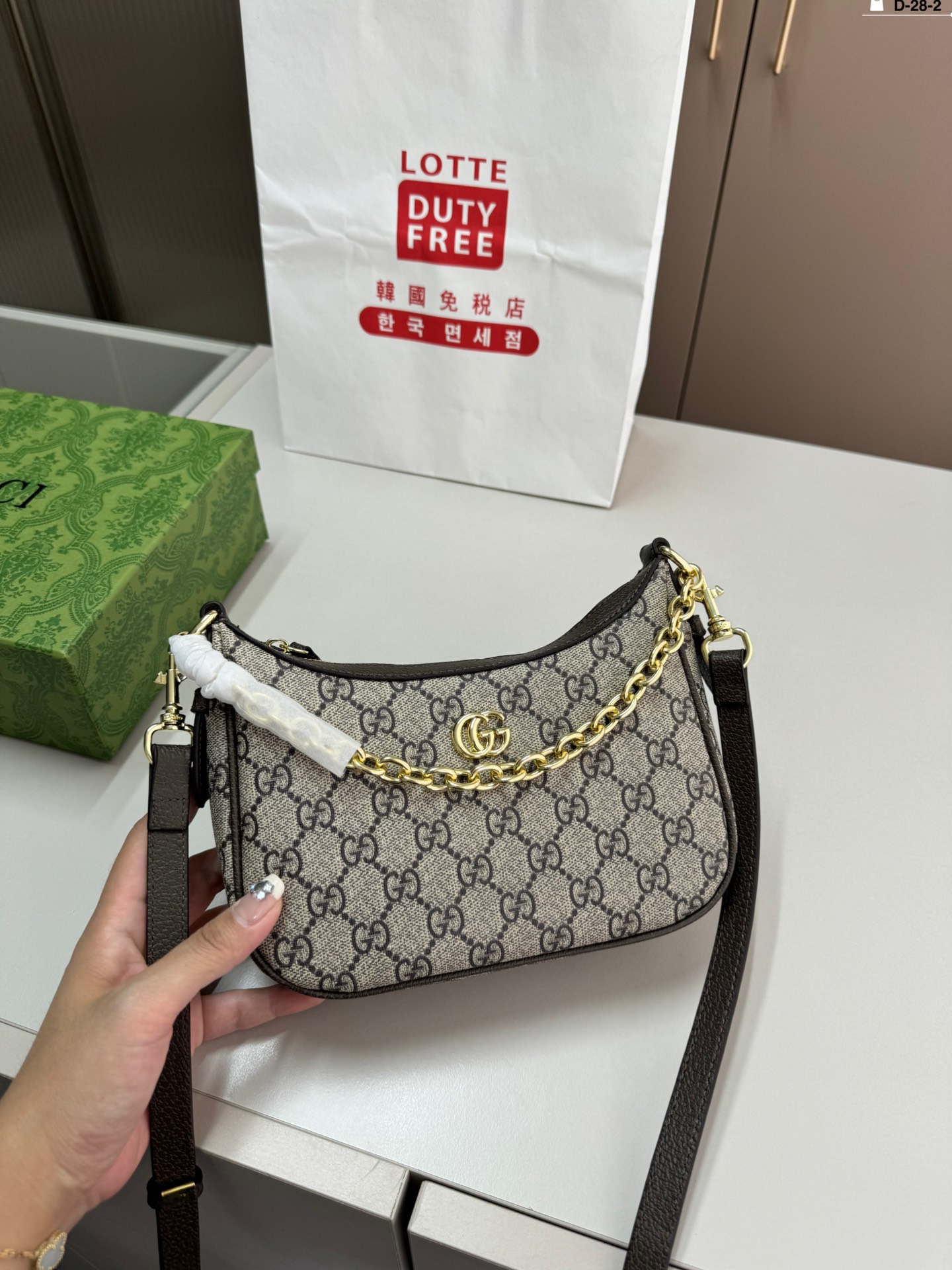 $28.99-Gucci--X5659 gallery