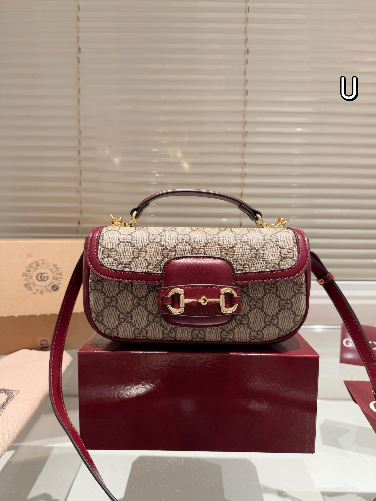 $28.99-Gucci--X5794 gallery