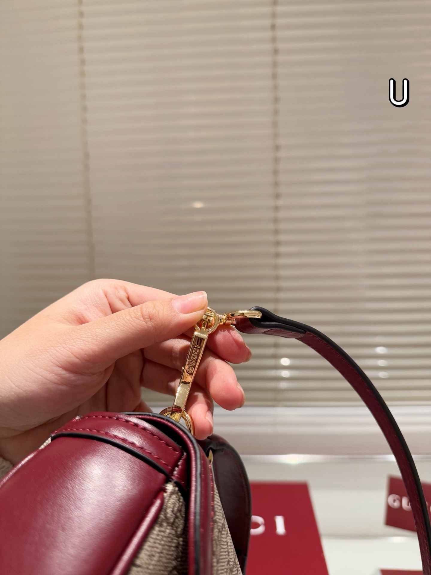 $28.99-Gucci--X5794 gallery