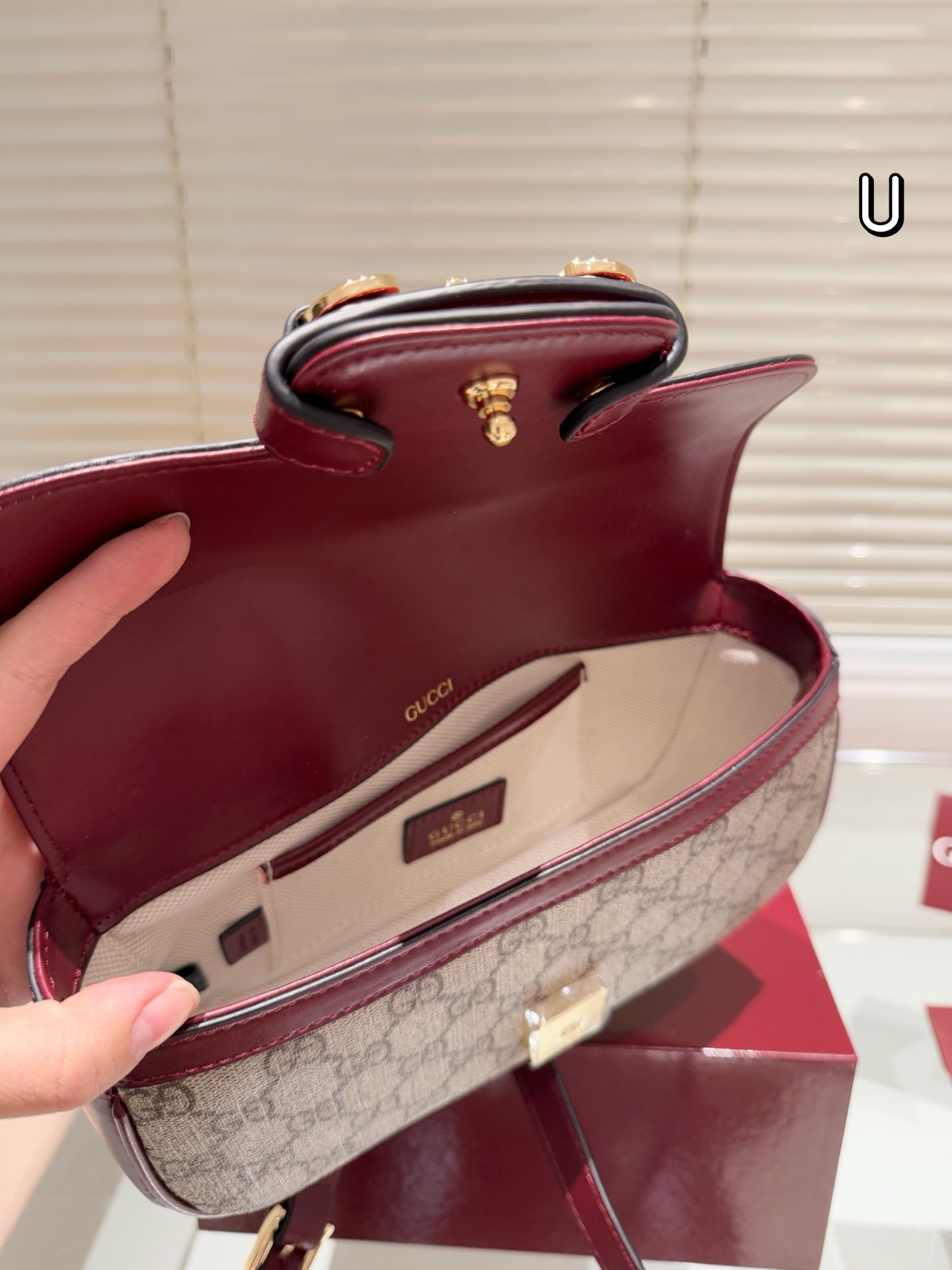 $28.99-Gucci--X5794 gallery