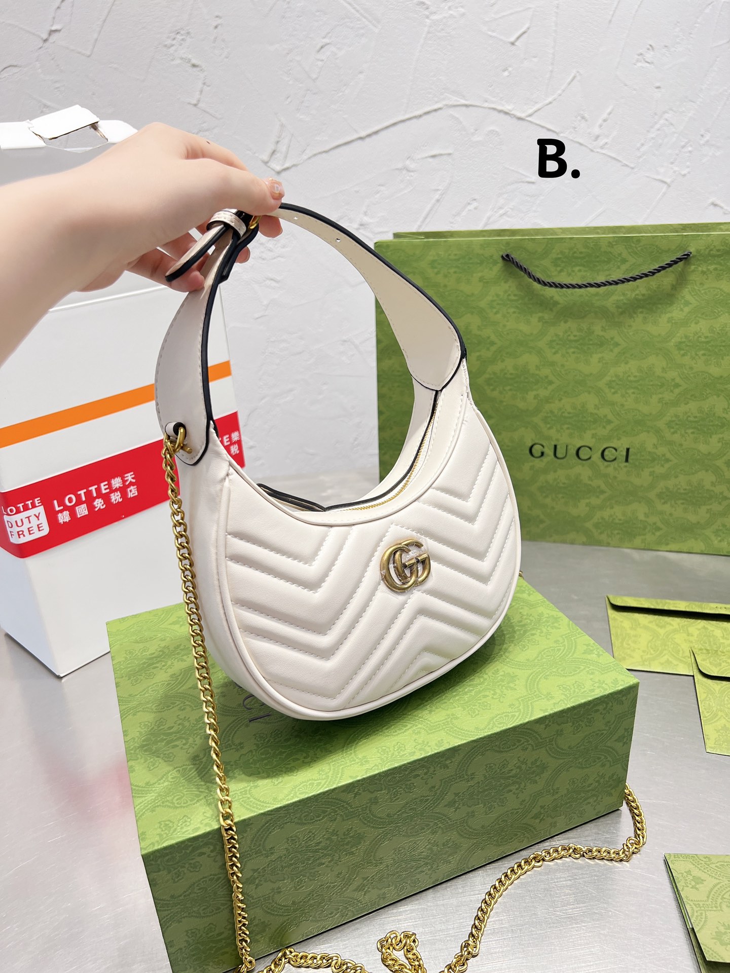 $28.99-Gucci-X5428 gallery