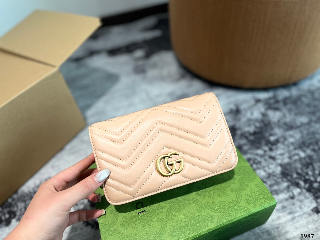$28.99-Gucci-X5475 gallery