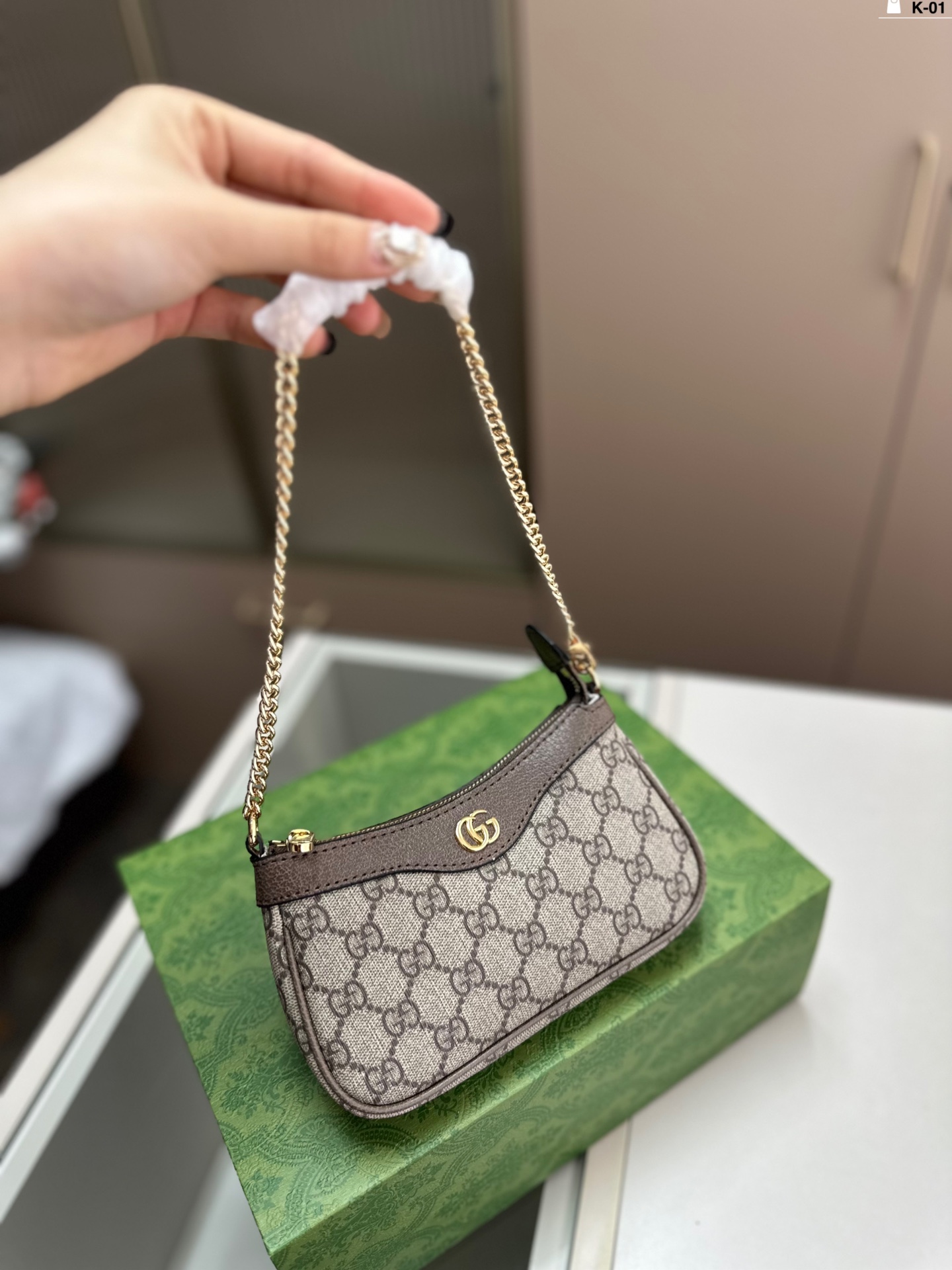 $28.99-Gucci-X5556 gallery