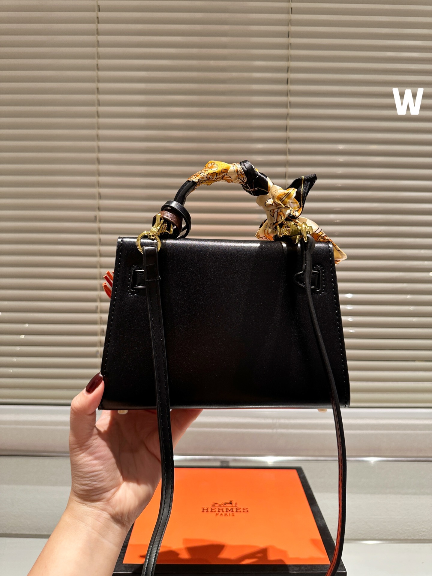 $28.99-Hermès-X5399 gallery