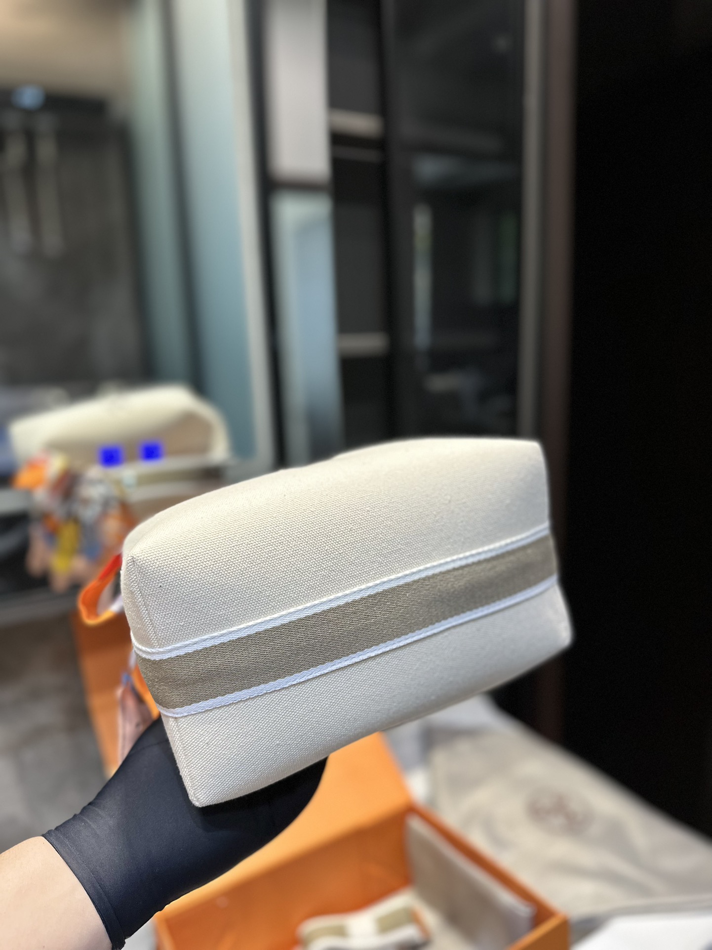 $28.99-Hermes-X5418 gallery