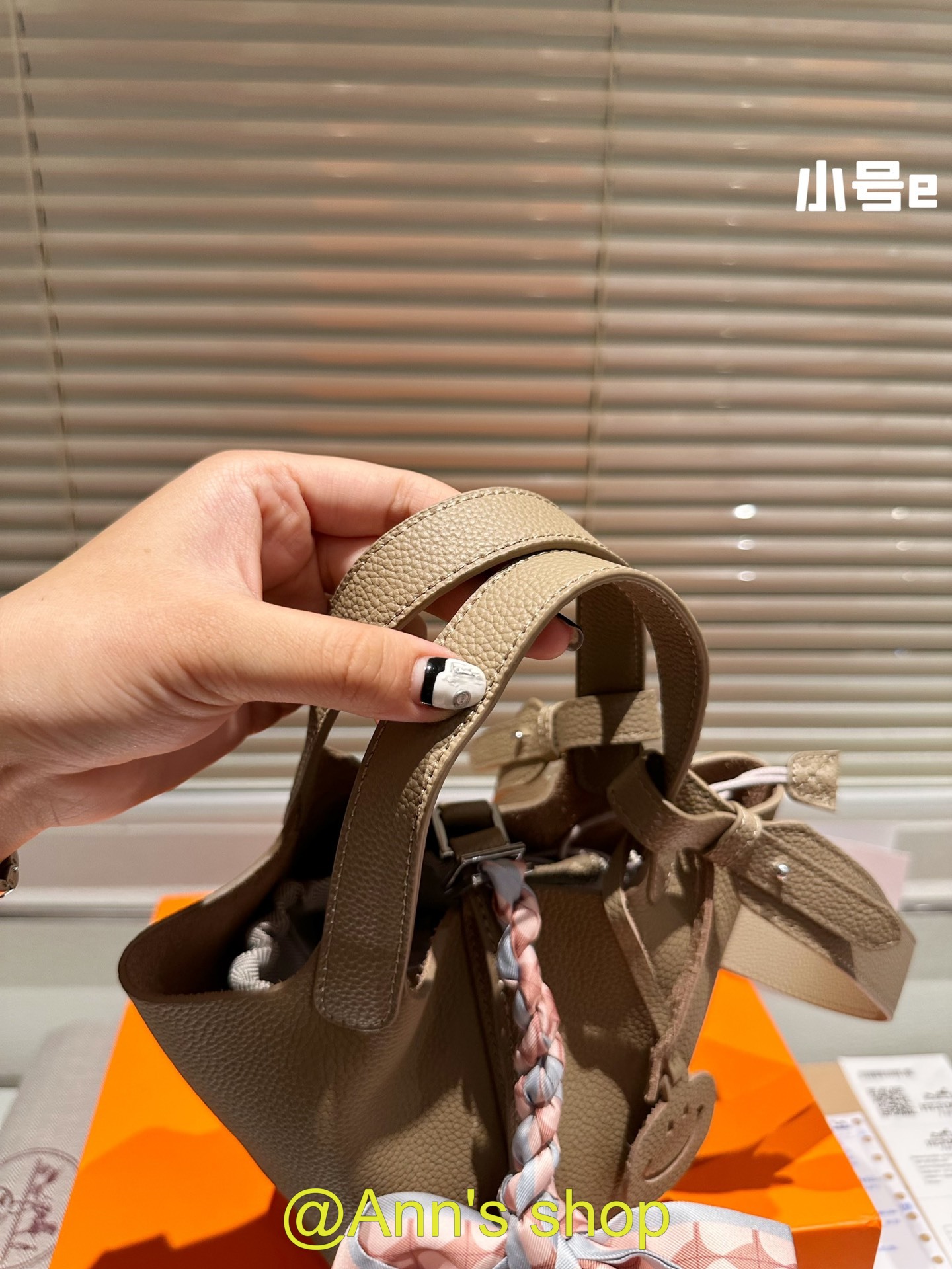 $28.99-Hermes-X5439 gallery