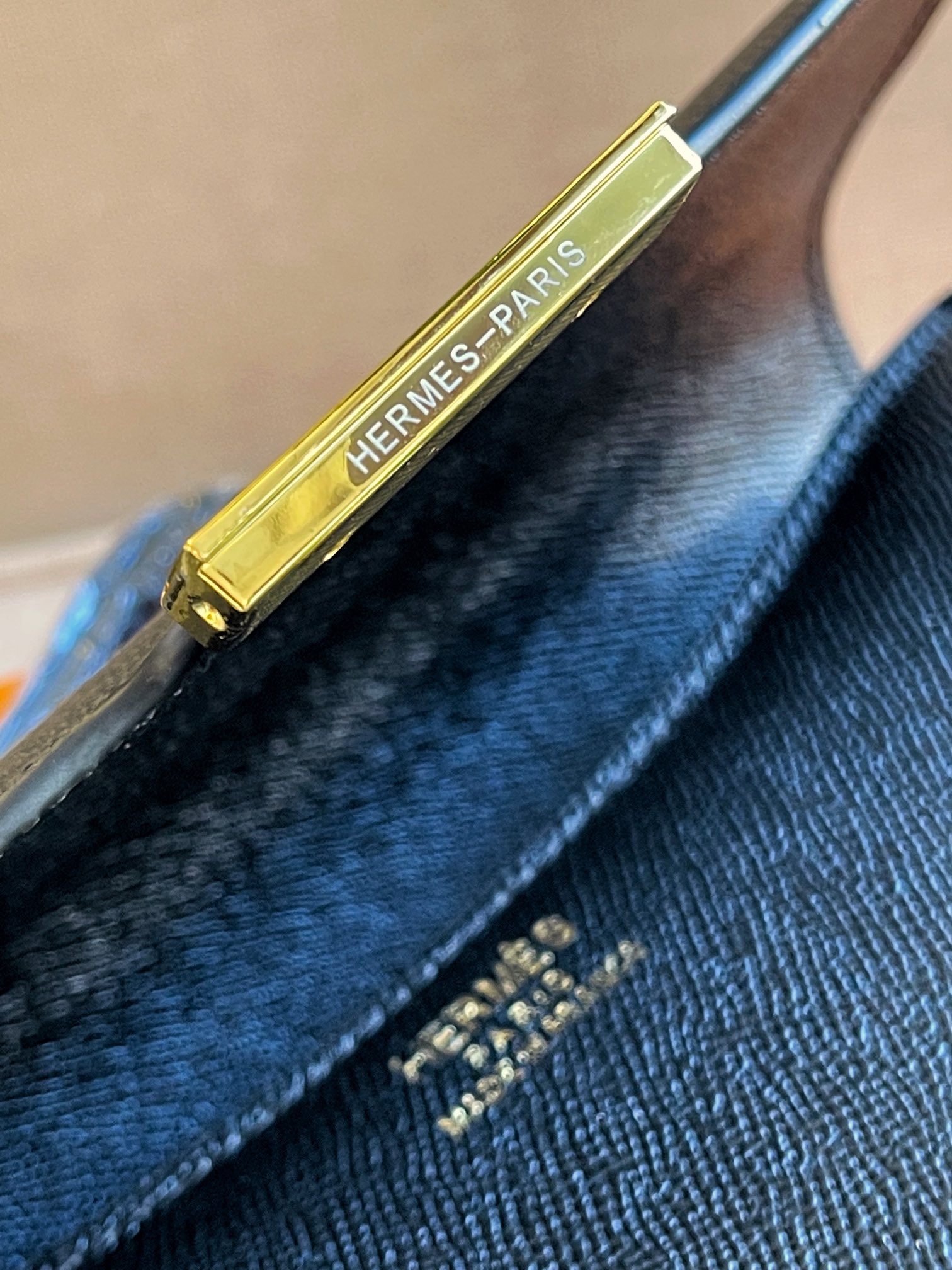 $28.99-Hermes-X5735 gallery