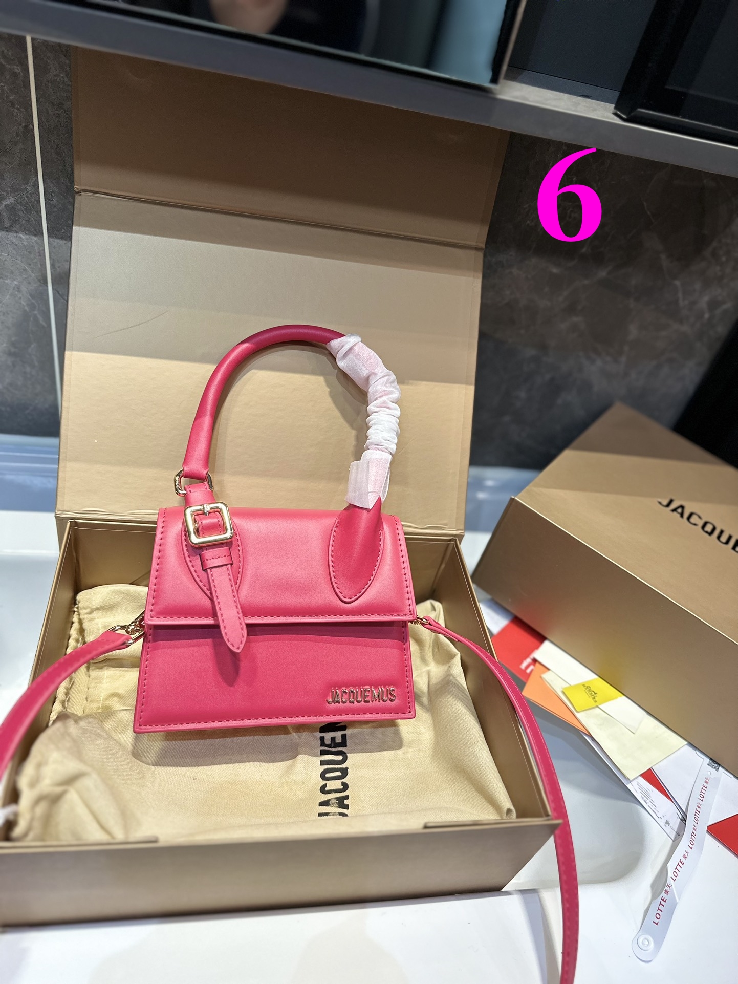 $28.99-JACQUEMUS-X5694 gallery