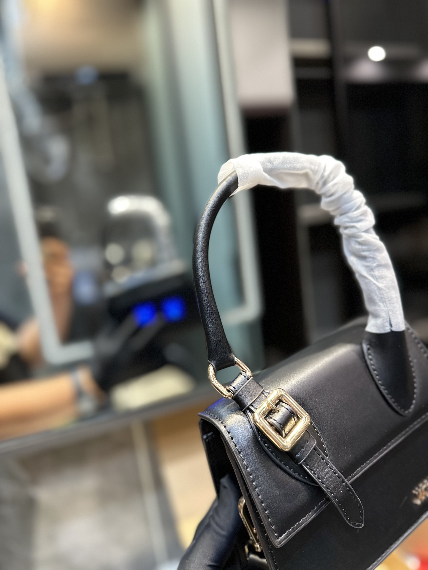 $28.99-JACQUEMUS-X5694 gallery