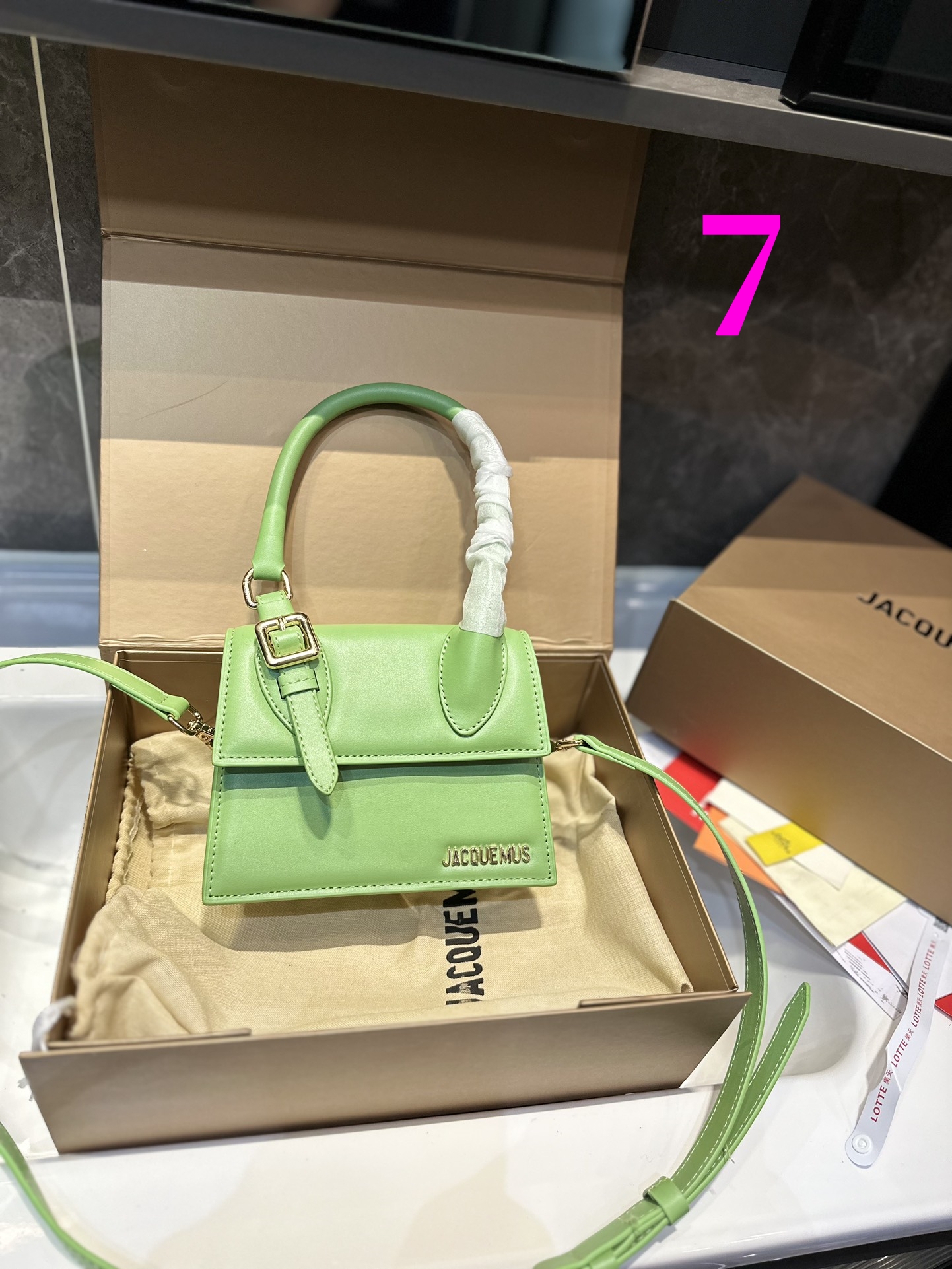 $28.99-JACQUEMUS-X5694 gallery