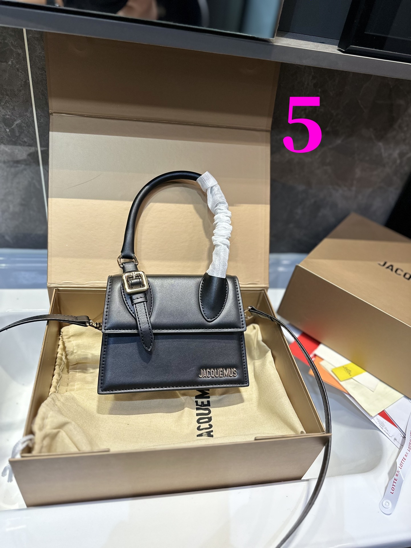 $28.99-JACQUEMUS-X5694 gallery