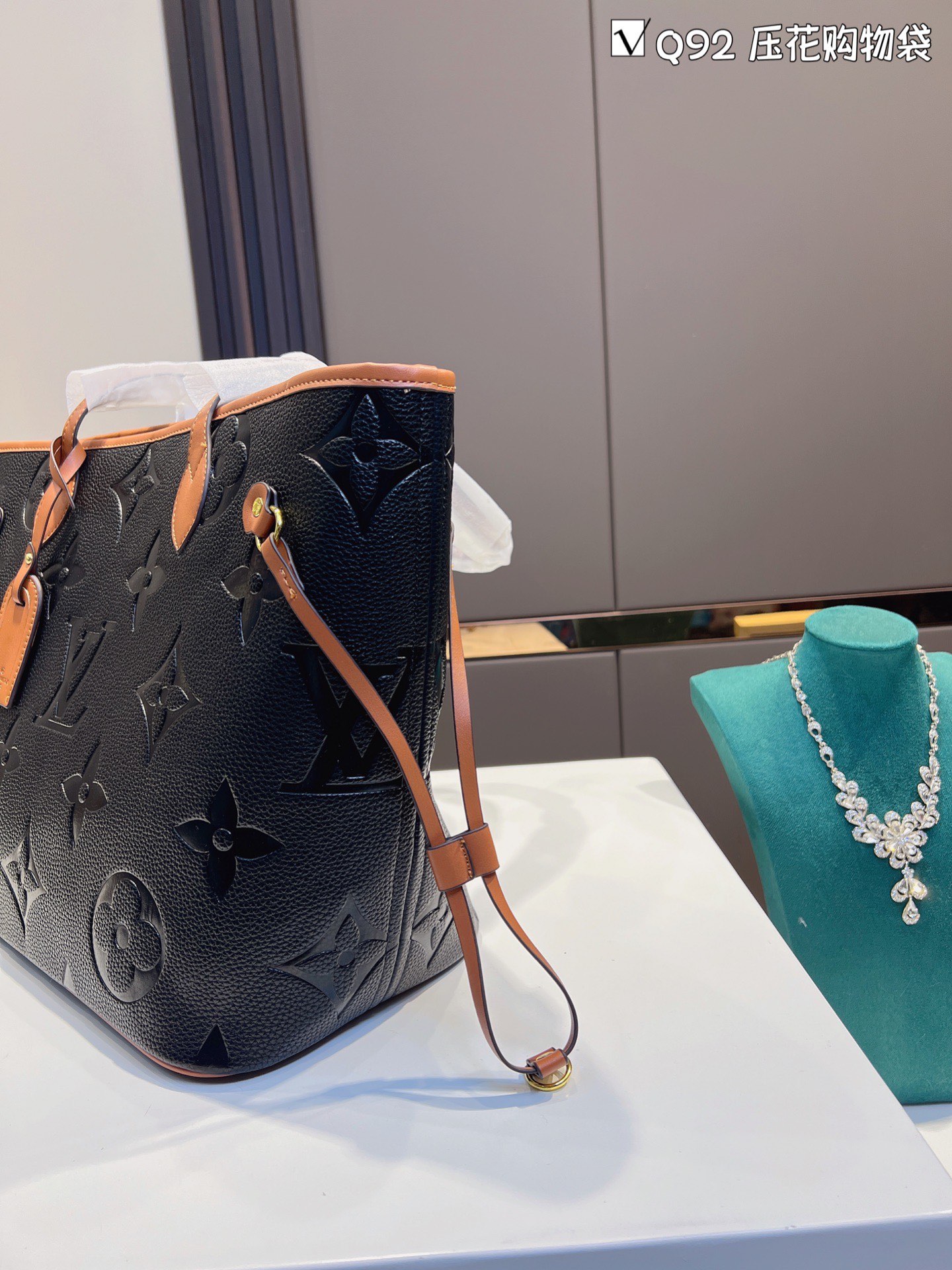 $28.99-LV-X5553 gallery