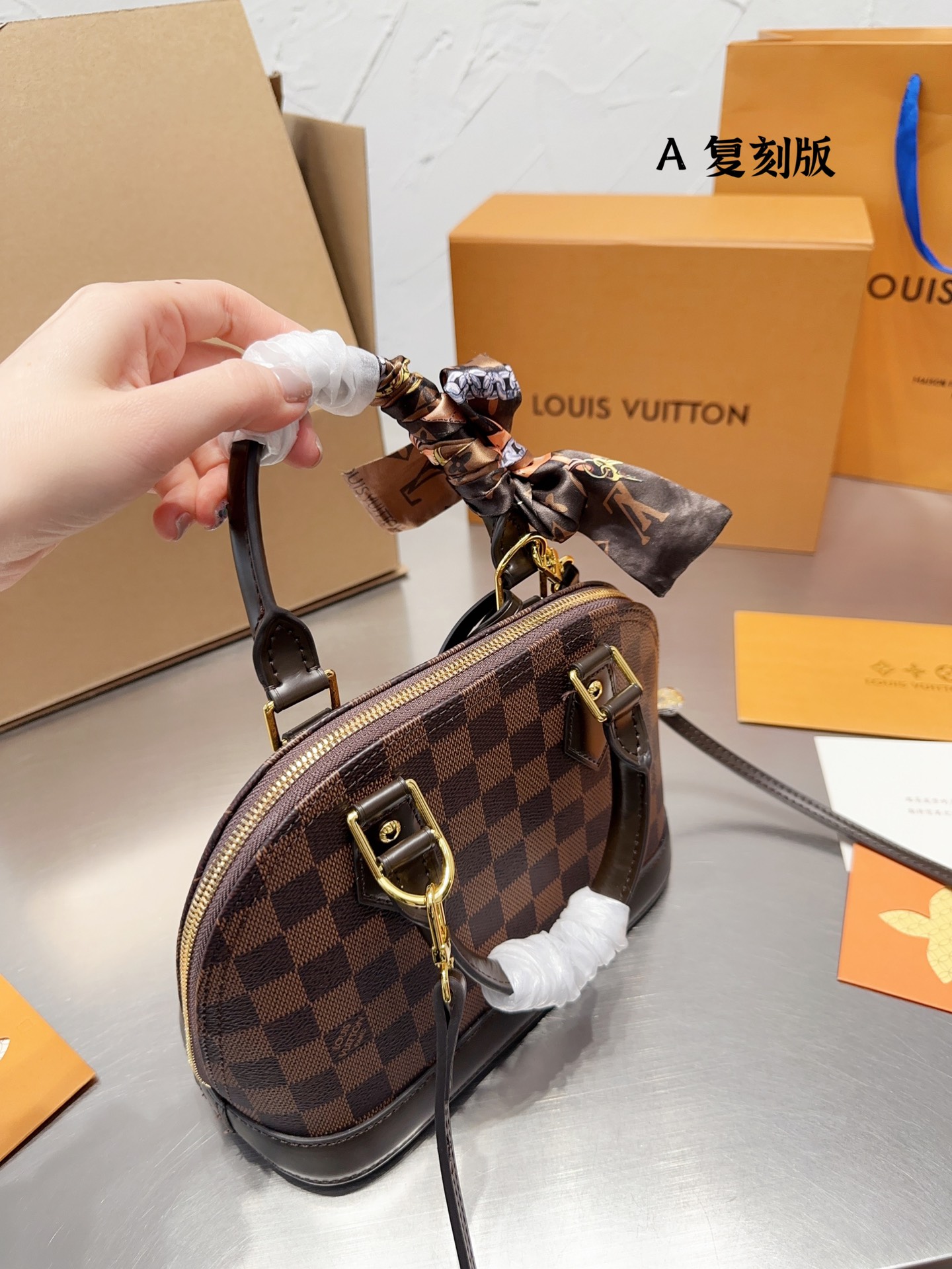 $28.99-LV-X5569 gallery