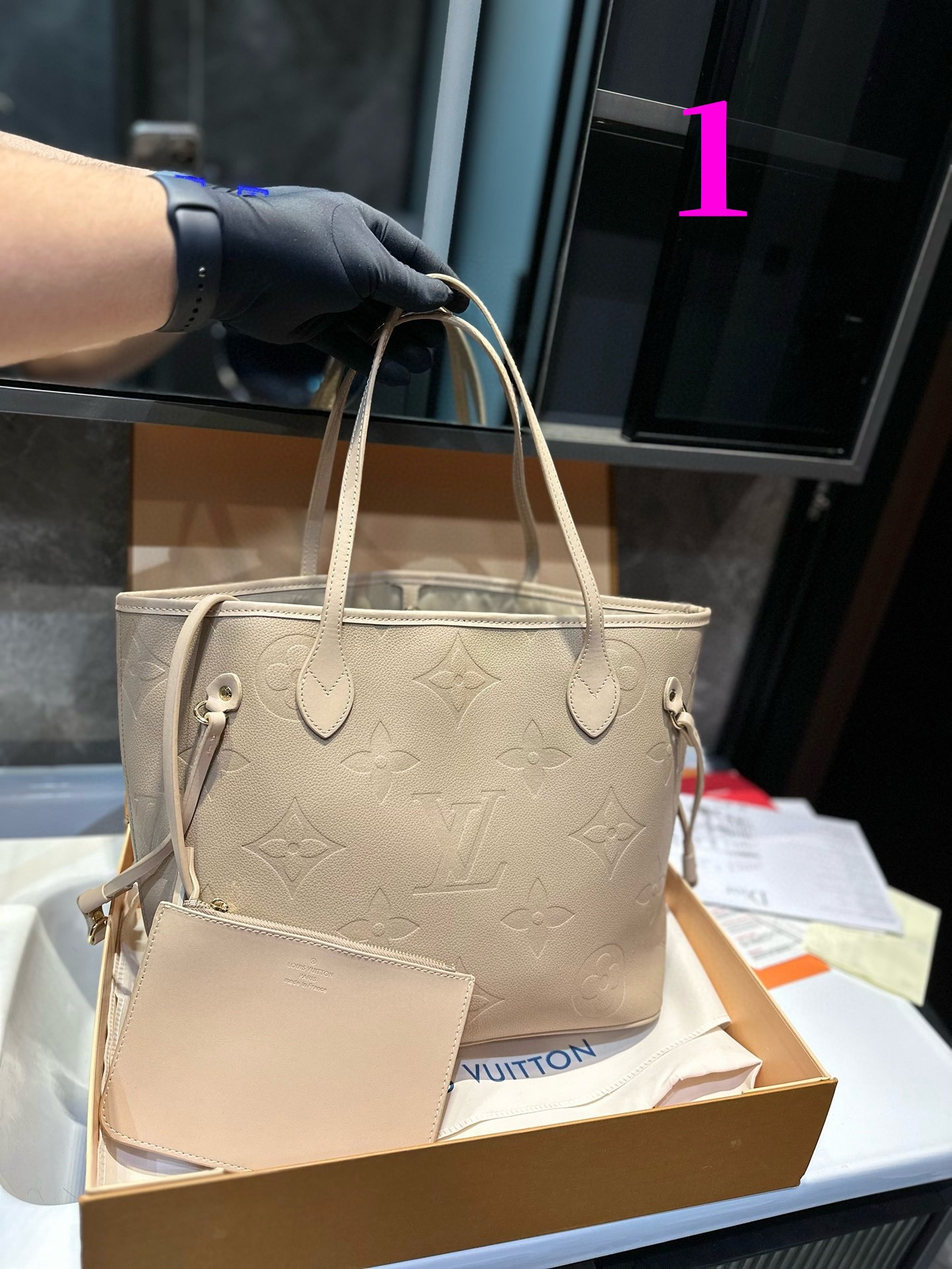$28.99-LV-X5583 gallery