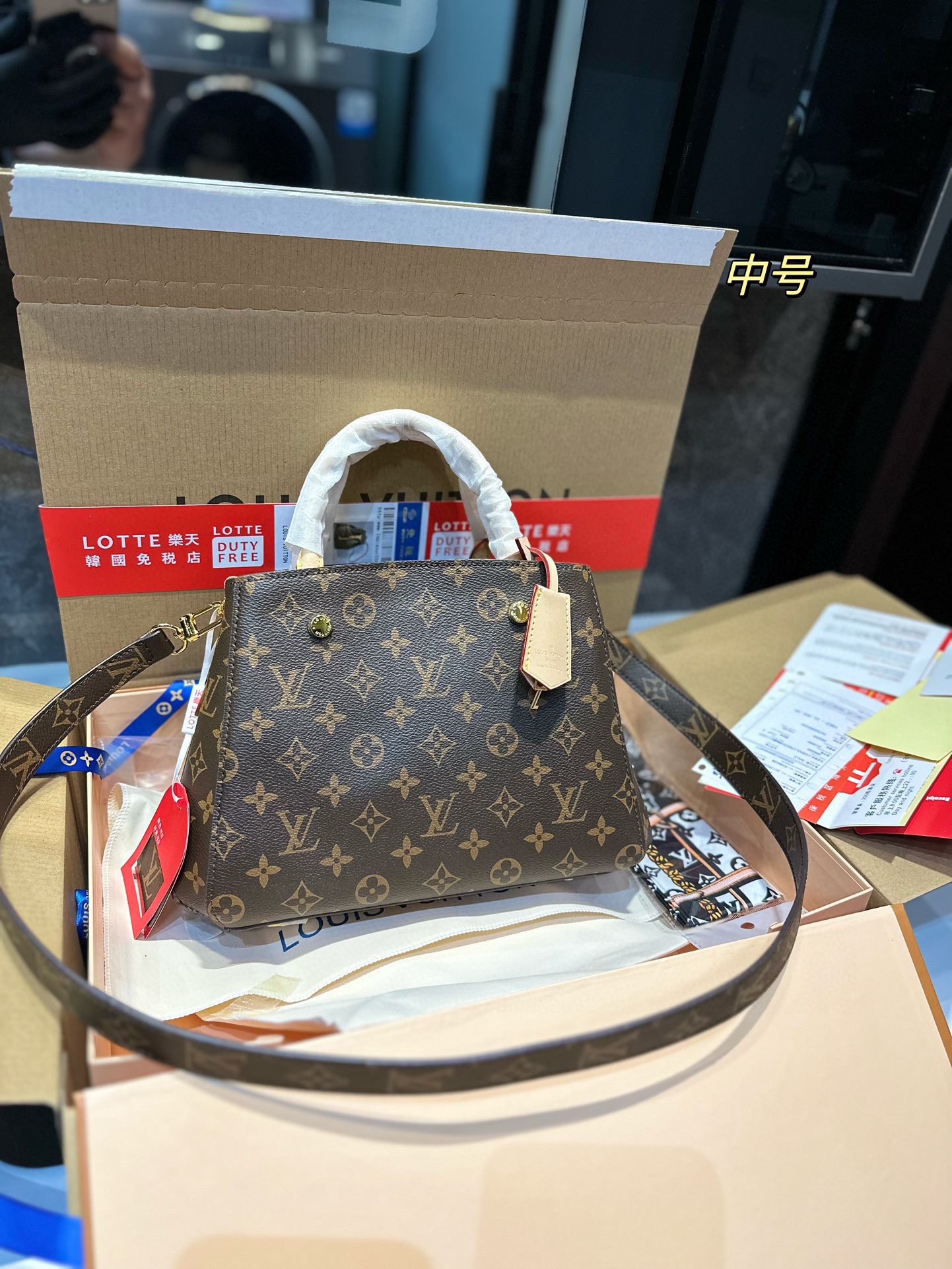 $28.99-LV-X5586 gallery