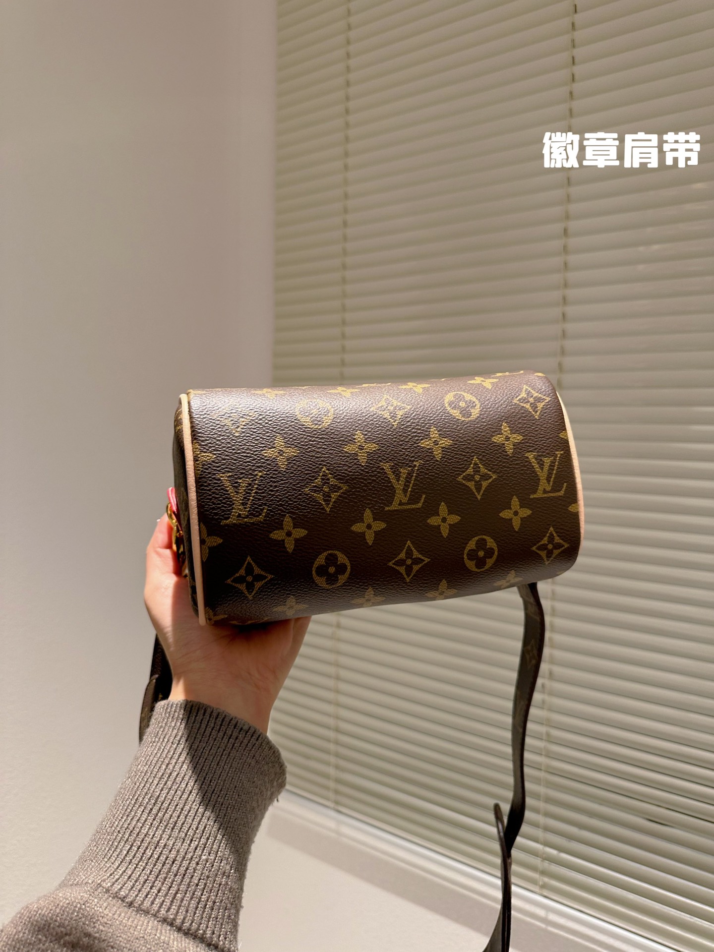$28.99-LV-X5764 gallery