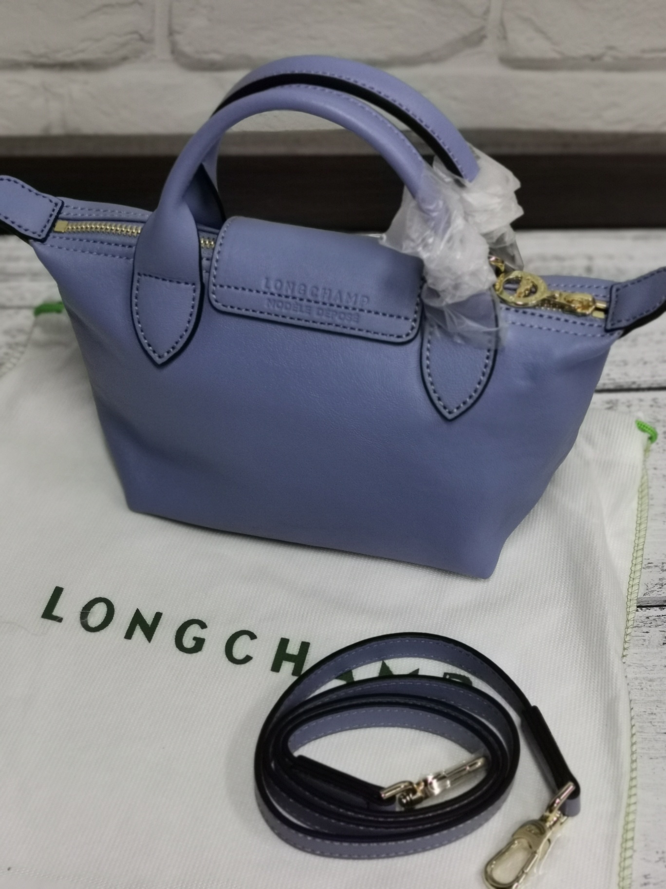 $28.99-Longchamp-X5515 gallery