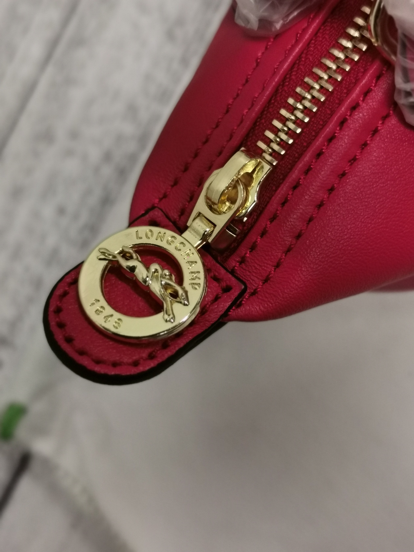 $28.99-Longchamp-X5515 gallery