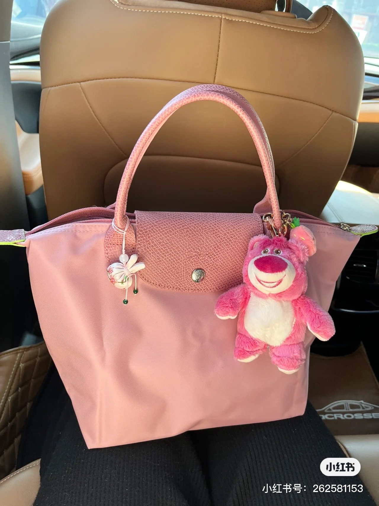 $28.99-Longchamp-X5794 gallery