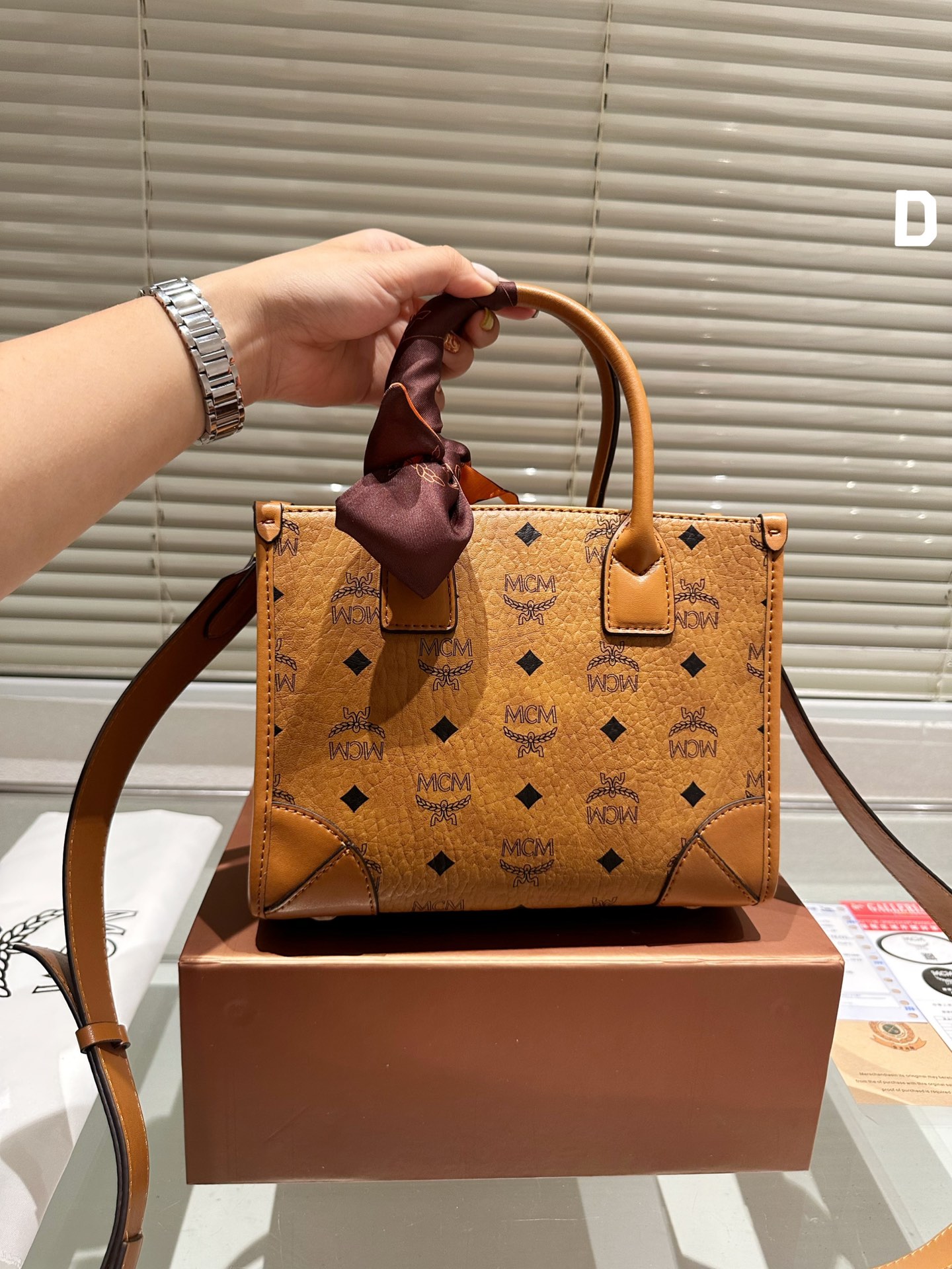 $28.99-MCM-X5688 gallery